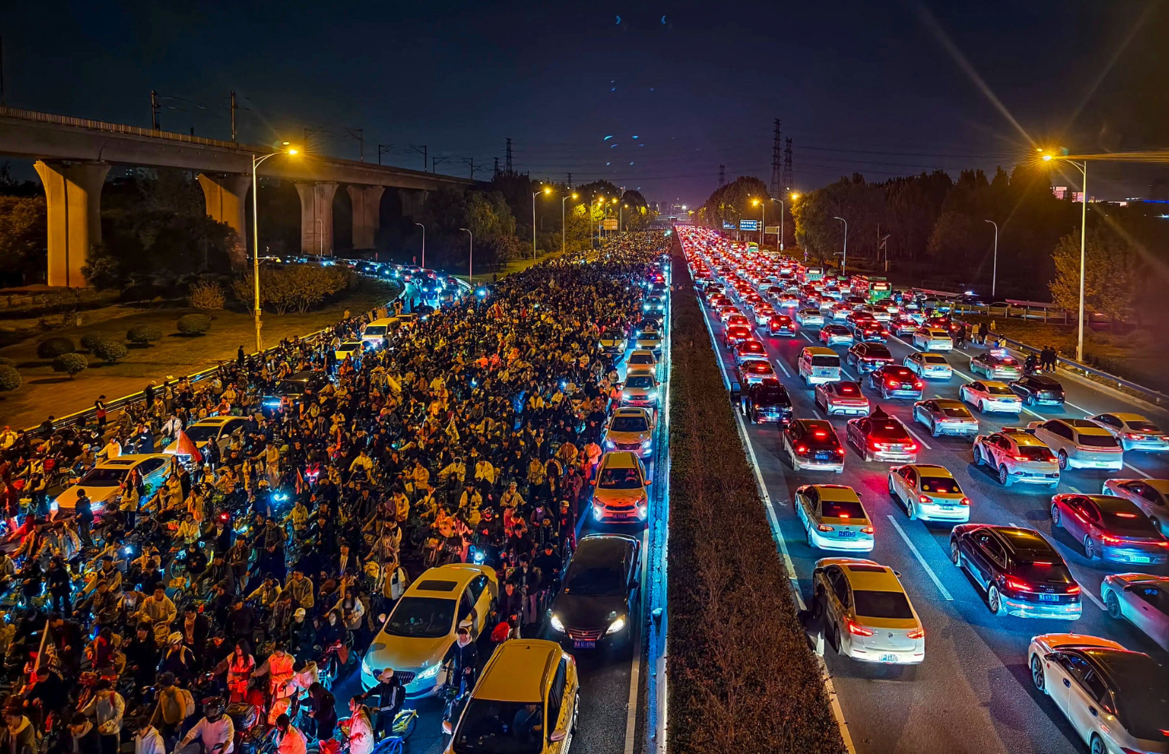 The mass bike ride was blamed for causing gridlock. Photo: Weibo/ @北京法律民工