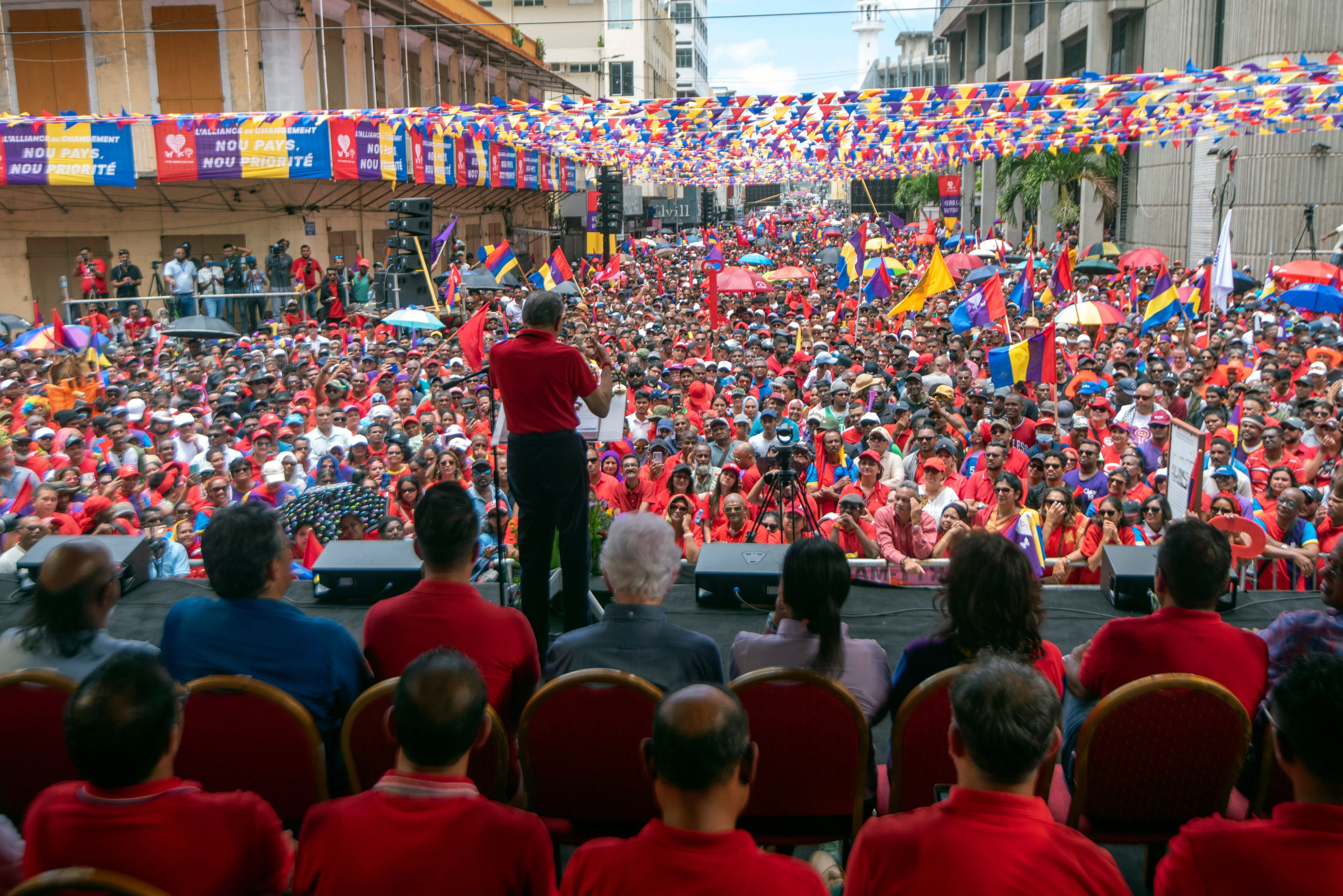 An election rally is held in the Mauritian capital, Port Louis, ahead of elections this weekend.  Photo: AP