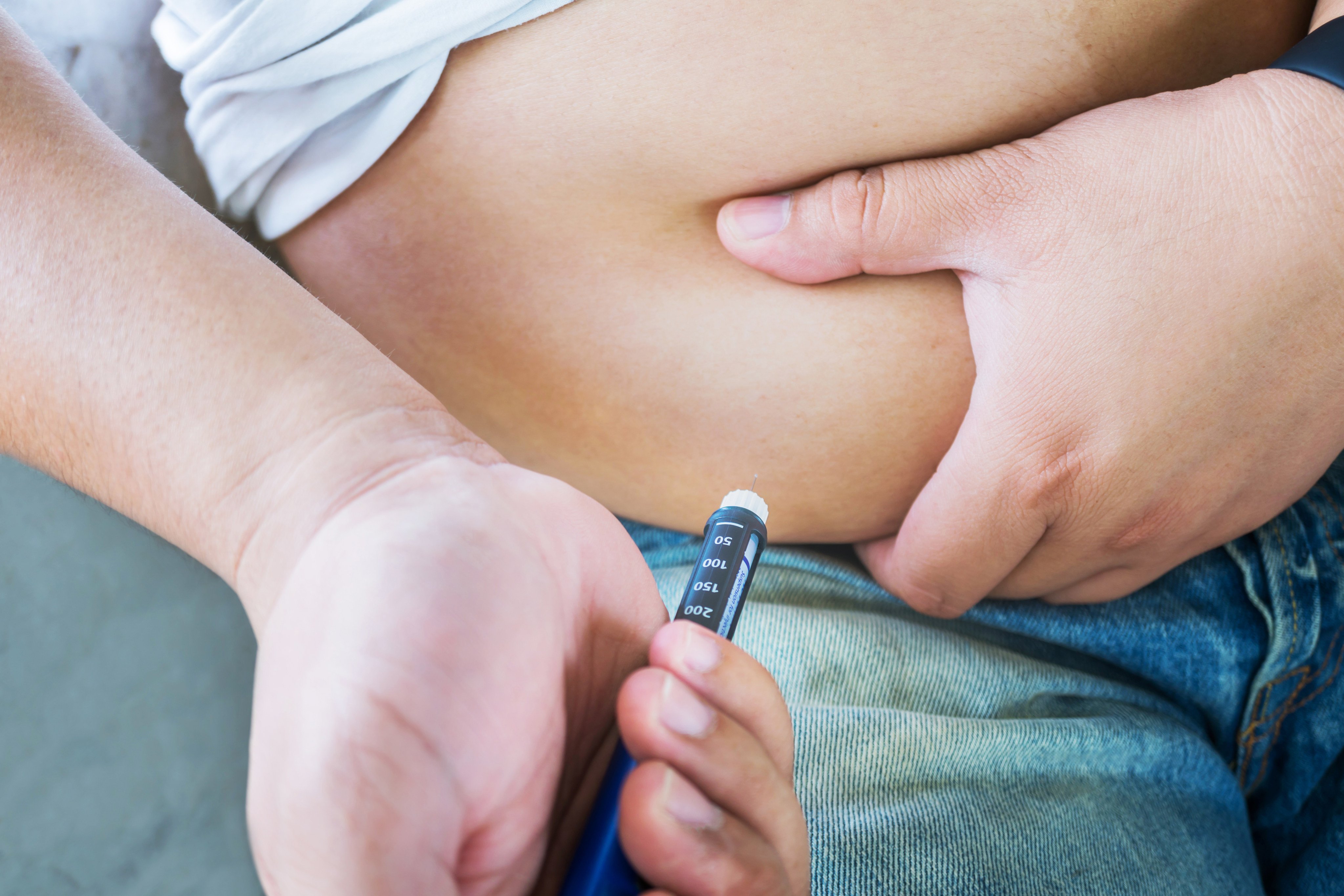 A diabetes patient injecting insulin in their abdomen. The International Diabetes Foundation estimates almost 540 million adults had diabetes in 2020. Photo: Shutterstock