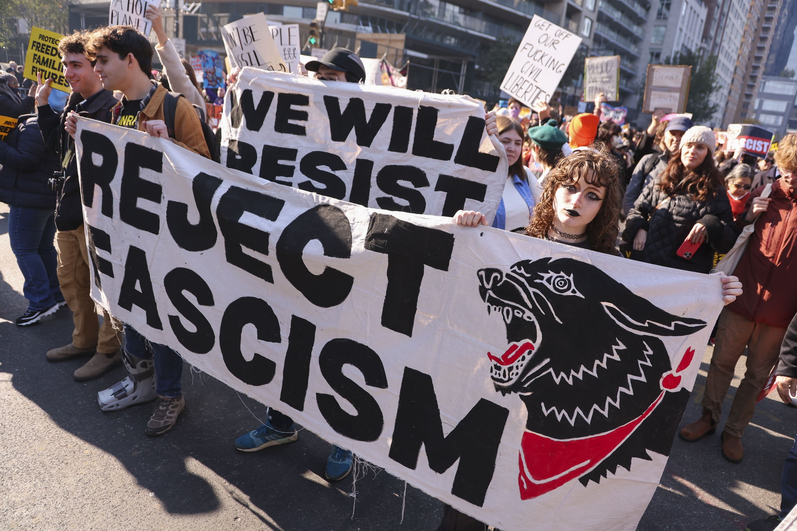 People march in protest in New York on November 9, following the election of Donald Trump as president. Photo: EPA-EFE
