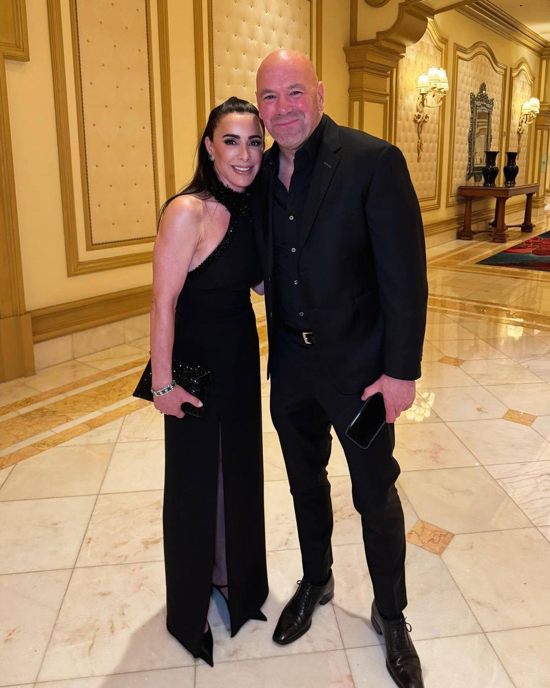 Anna and Dana White: the pair have been married since 1996 and first met as children. Photo: @mailebellomua/Instagram 