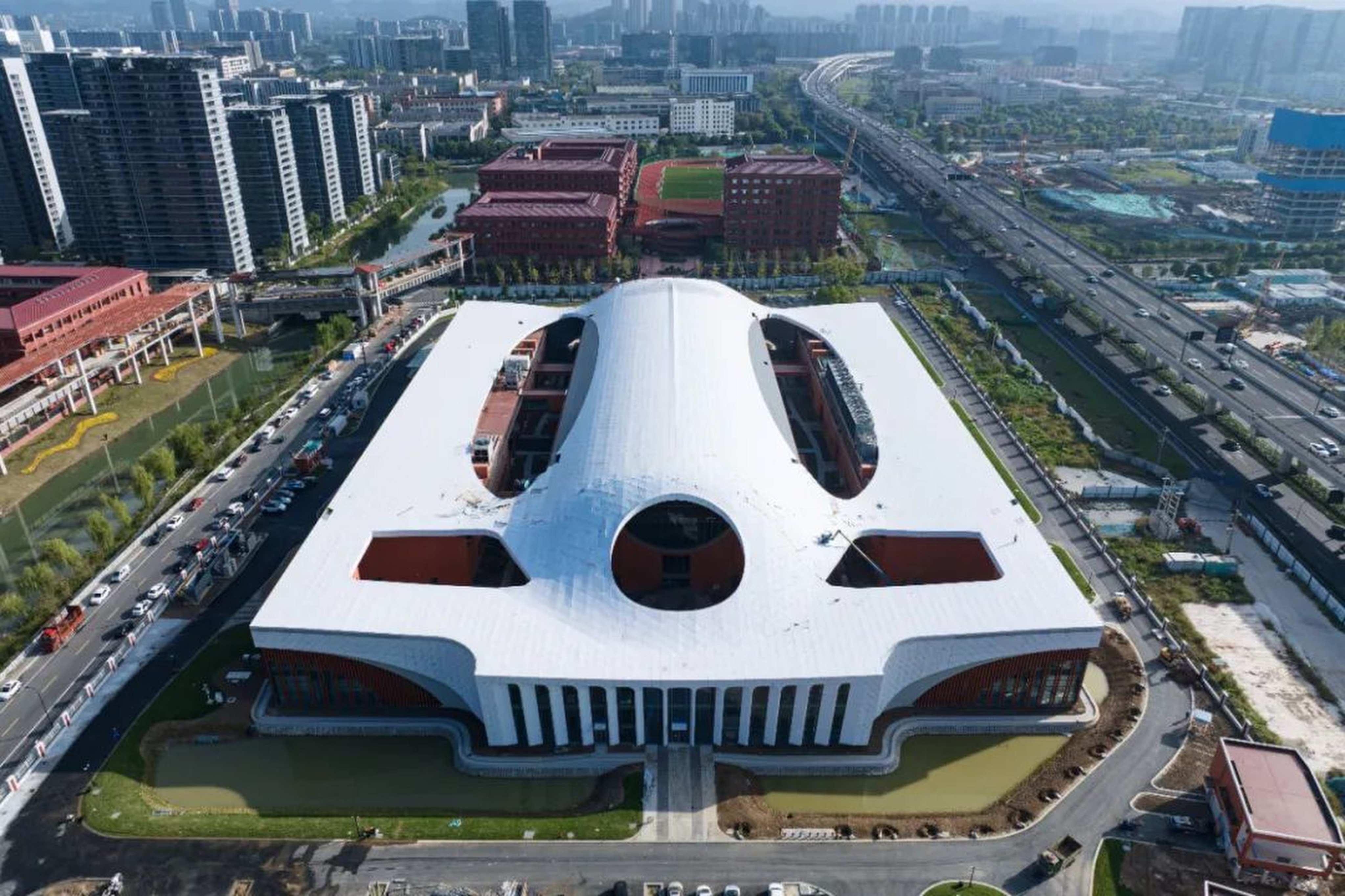 The Centrifugal Hypergravity and Interdisciplinary Experiment Facility (CHIEF), located in Hangzhou, Zhejiang province, is expected to help scientists solve a vast array of engineering challenges. Photo: ifeng