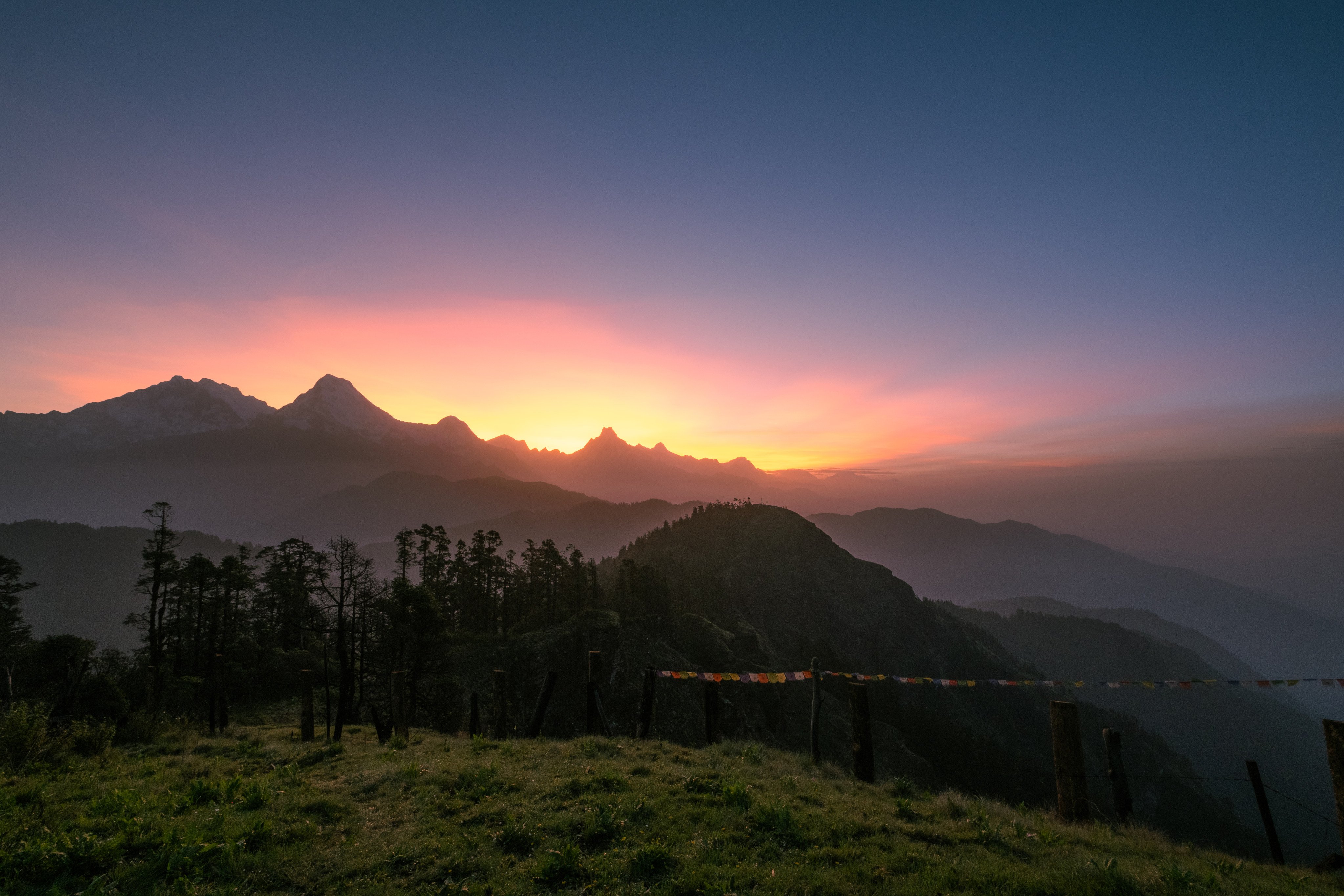 Sunrise views from the 3,300-metre-high Mohare Danda viewpoint. Photo: Chan Kit Yeng