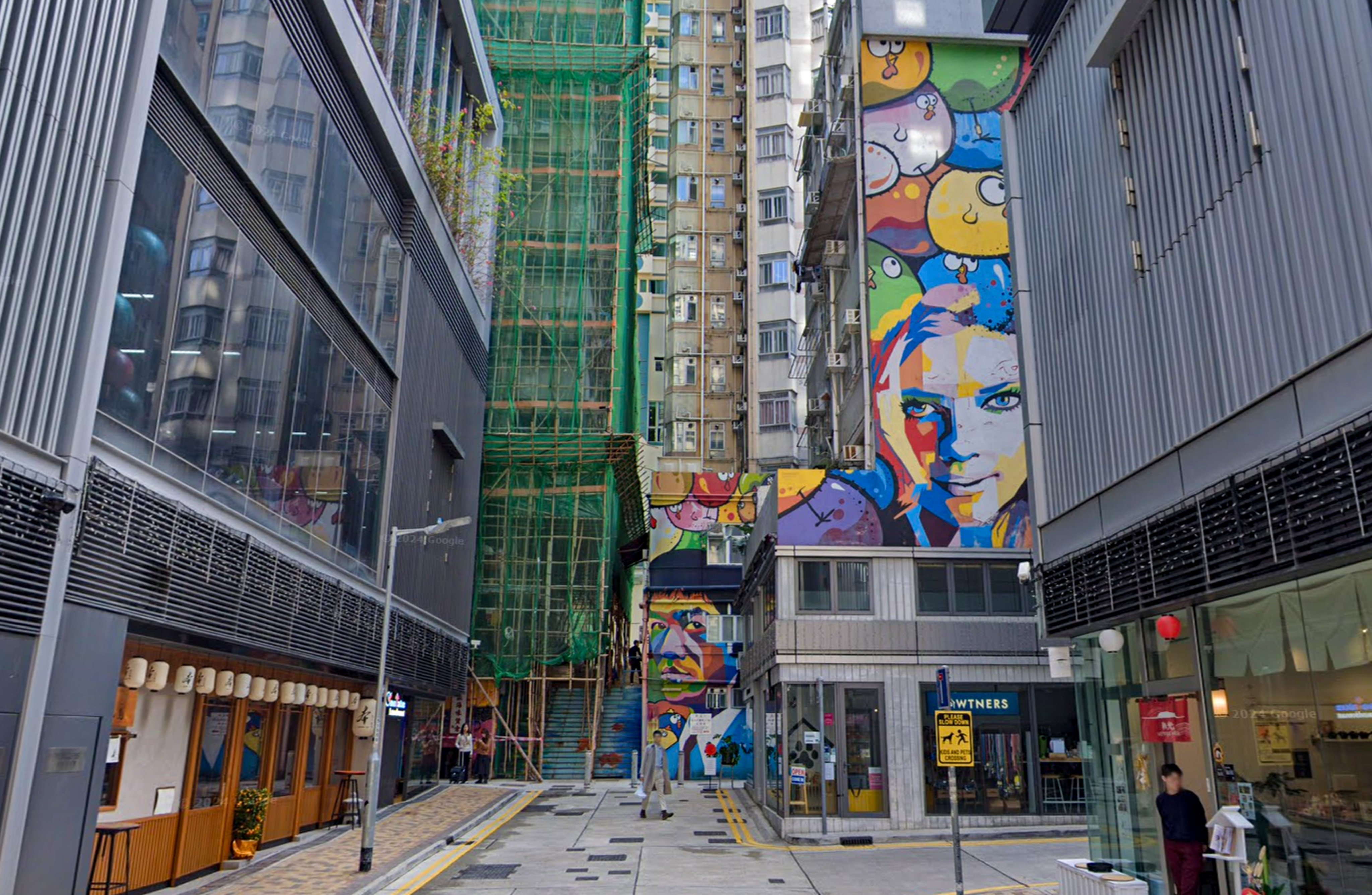 A break-in at a store on Chung Ching Street was reported on Sunday afternoon. Photo: Google Maps