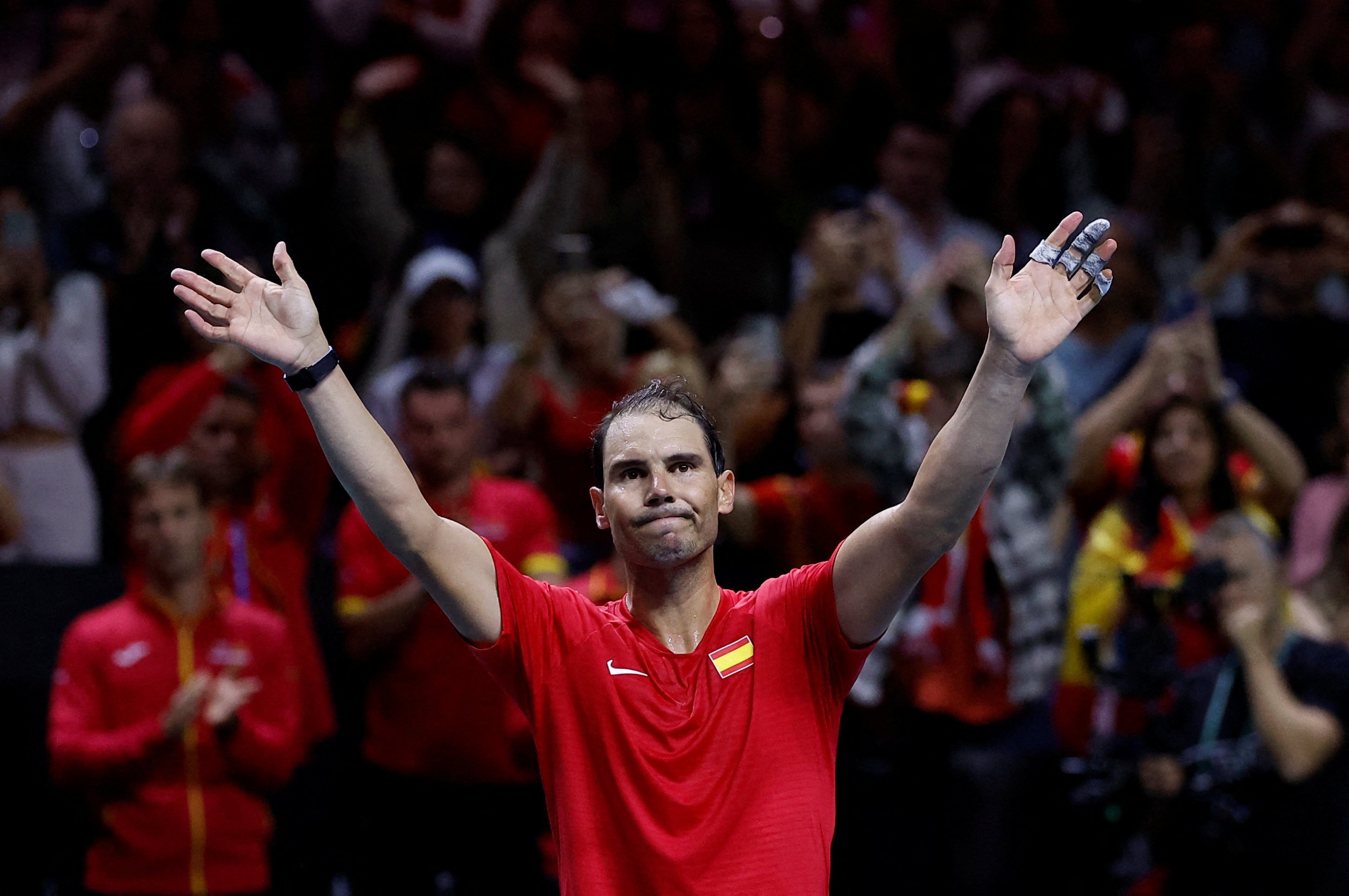 Rafael Nadal greets spectators after losing his match against Botic Van de Zandschulp in the Davis Cup quarterfinal. Photo: Reuters