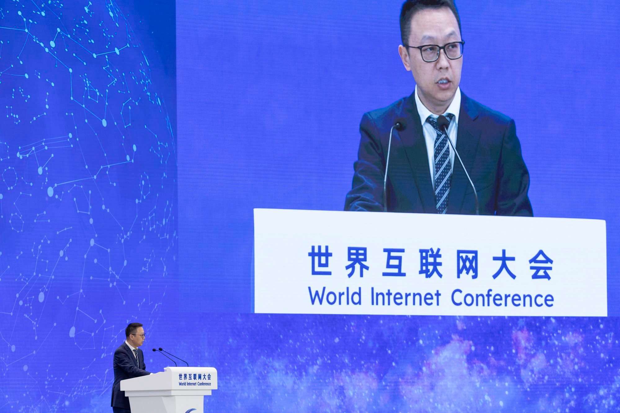 Alibaba Group Holding chief executive Eddie Wu Yongming speaks at the World Internet Conference. Photo: EPA-EFE