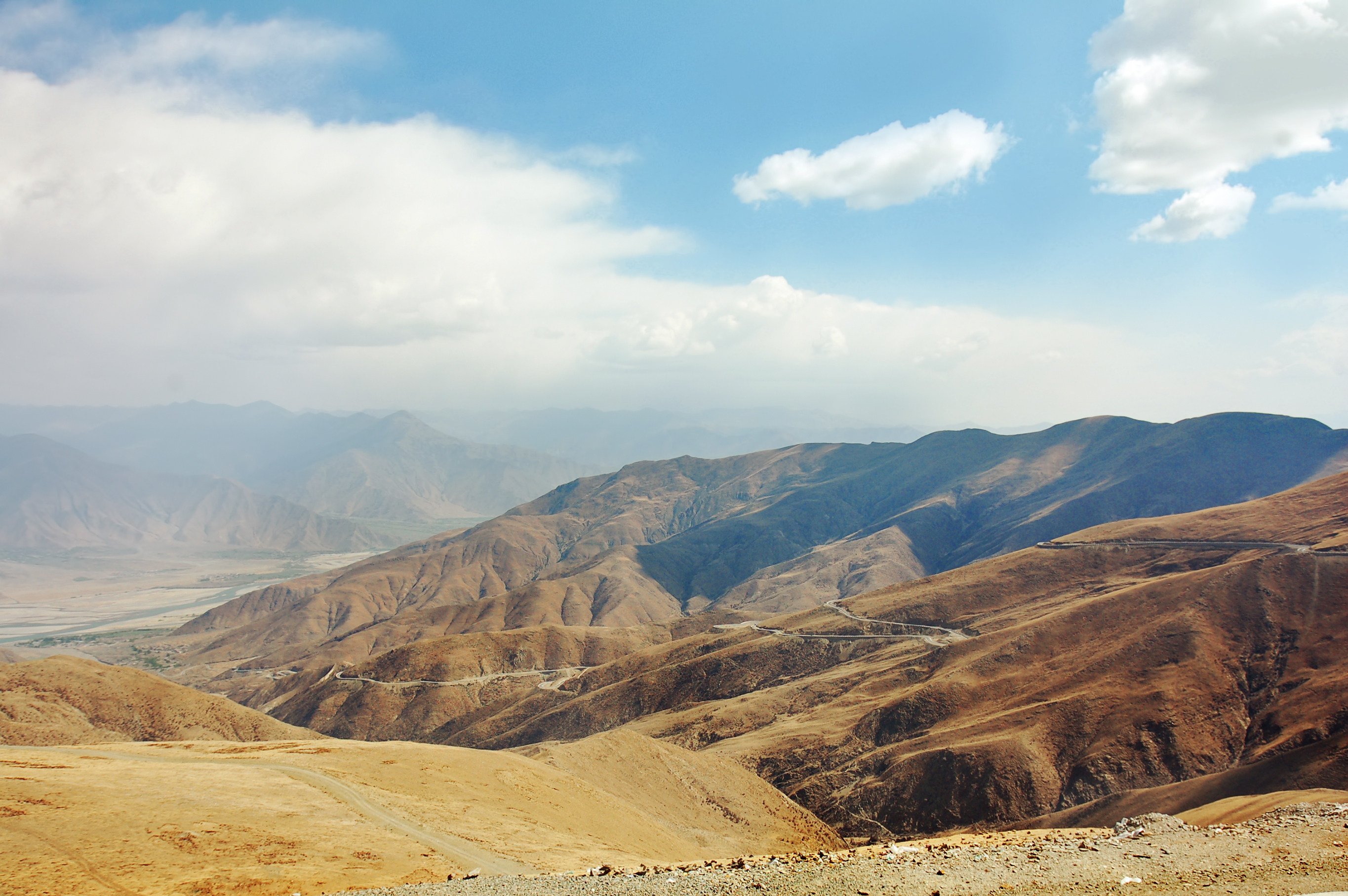 Tibet is said to be one place where a superdeep borehole could be drilled for the SinoProbe II project. Photo: Shutterstock
