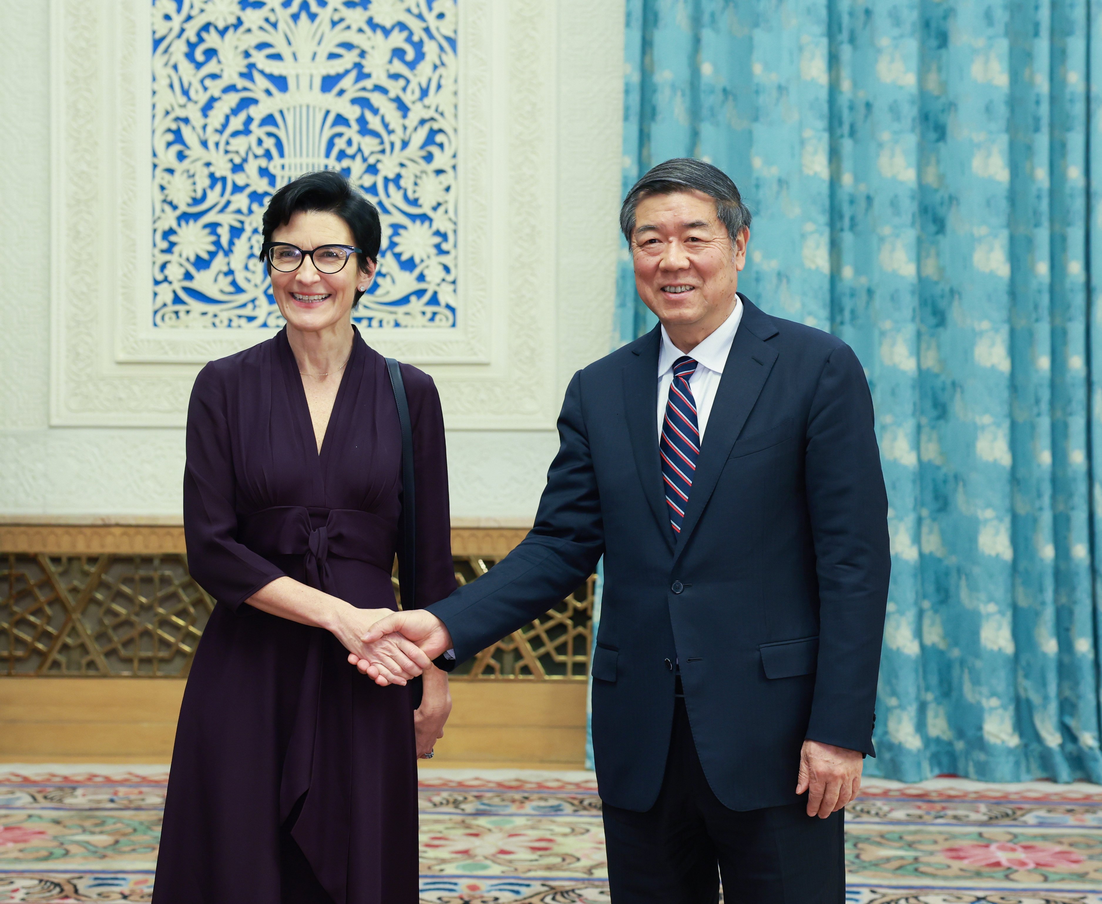 Chinese Vice-Premier He Lifeng met Citigroup CEO Jane Fraser at the Great Hall of the People in Beijing on Thursday. Photo: Xinhua