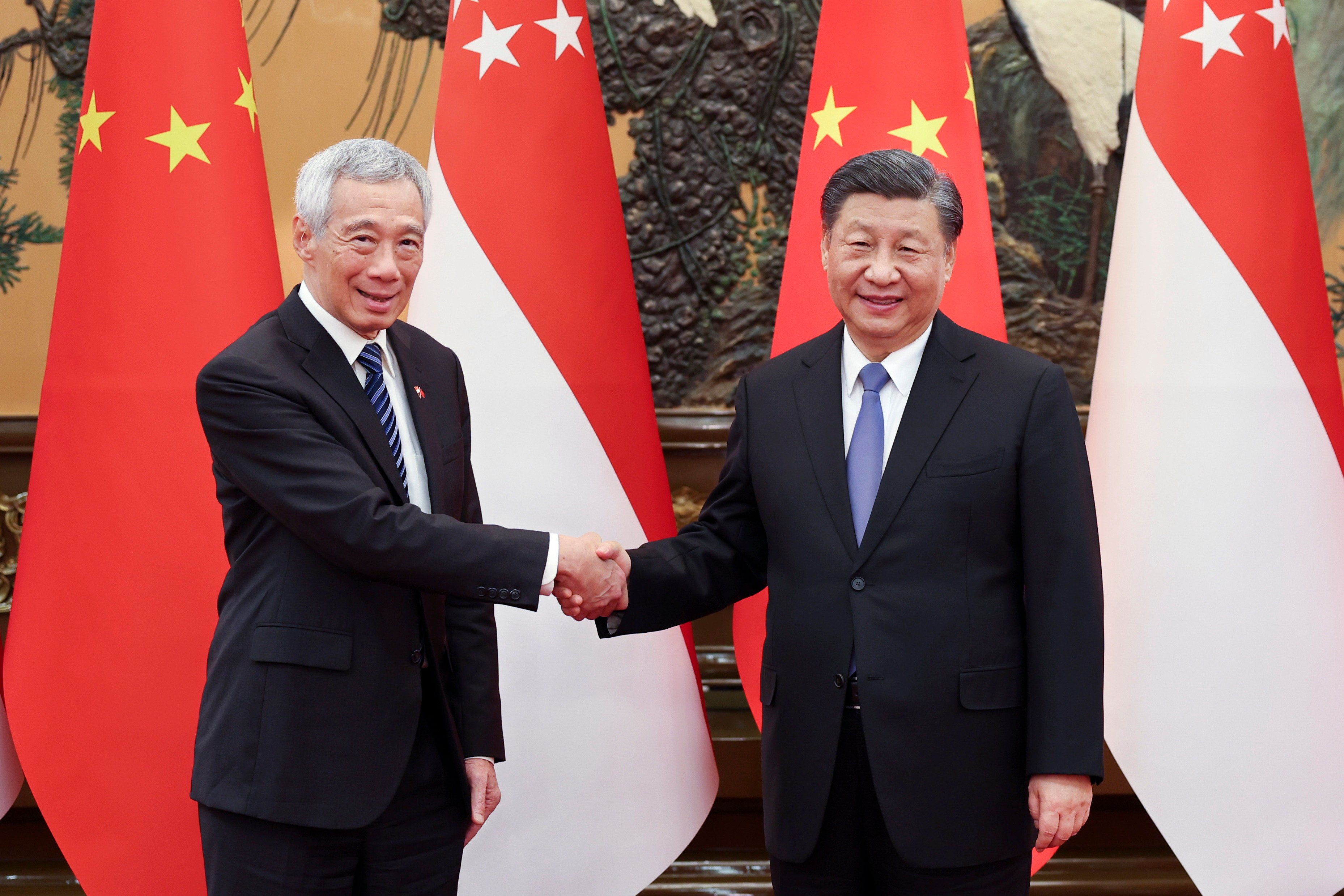 Chinese President Xi Jinping with then Singaporean prime minister Lee Hsien Loong during his last visit to Beijing, in March 2023. Photo: AP