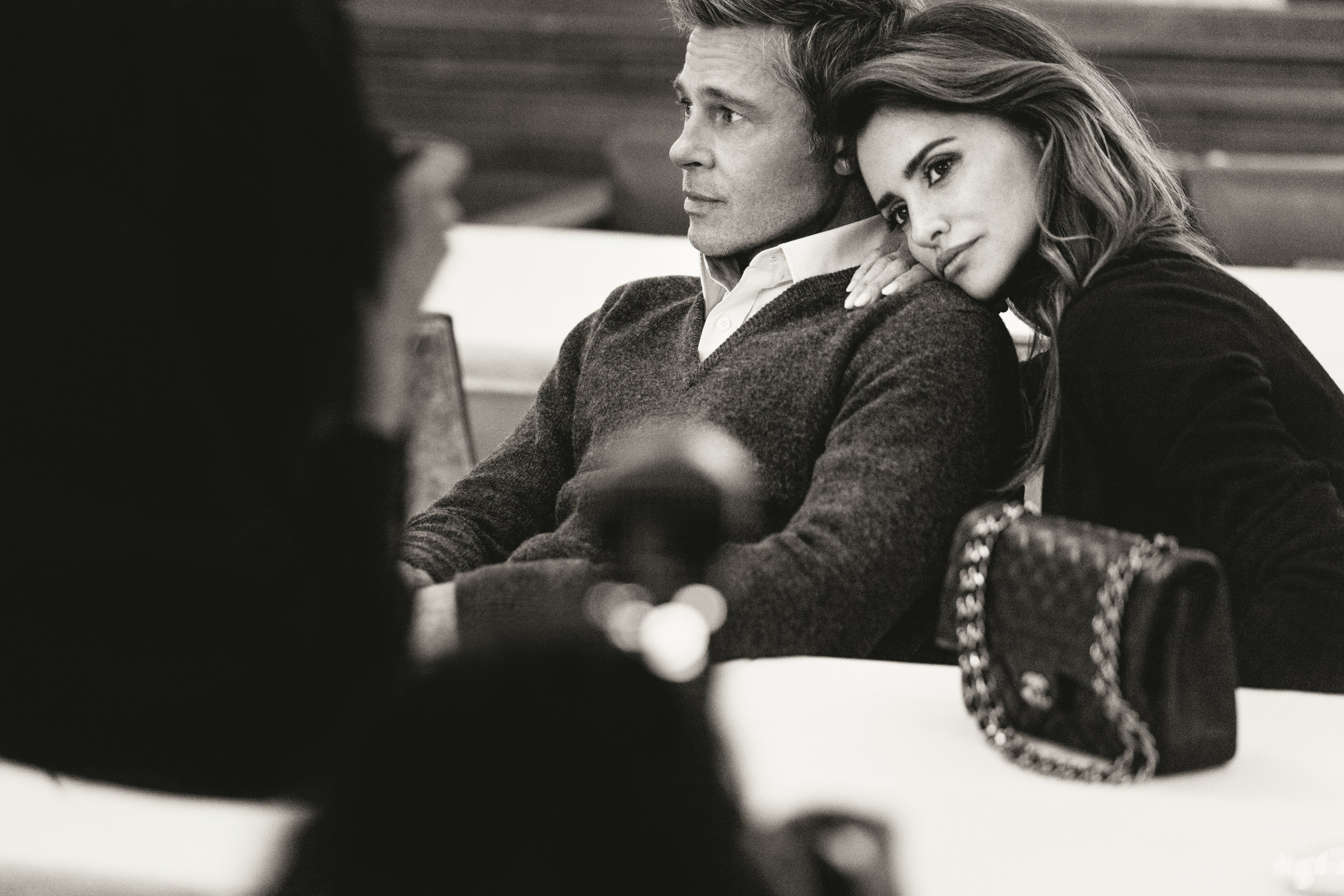 Brad Pitt and Penelope Cruz in the iconic Chanel handbag campaign. Photo: Inez & Vinoodh