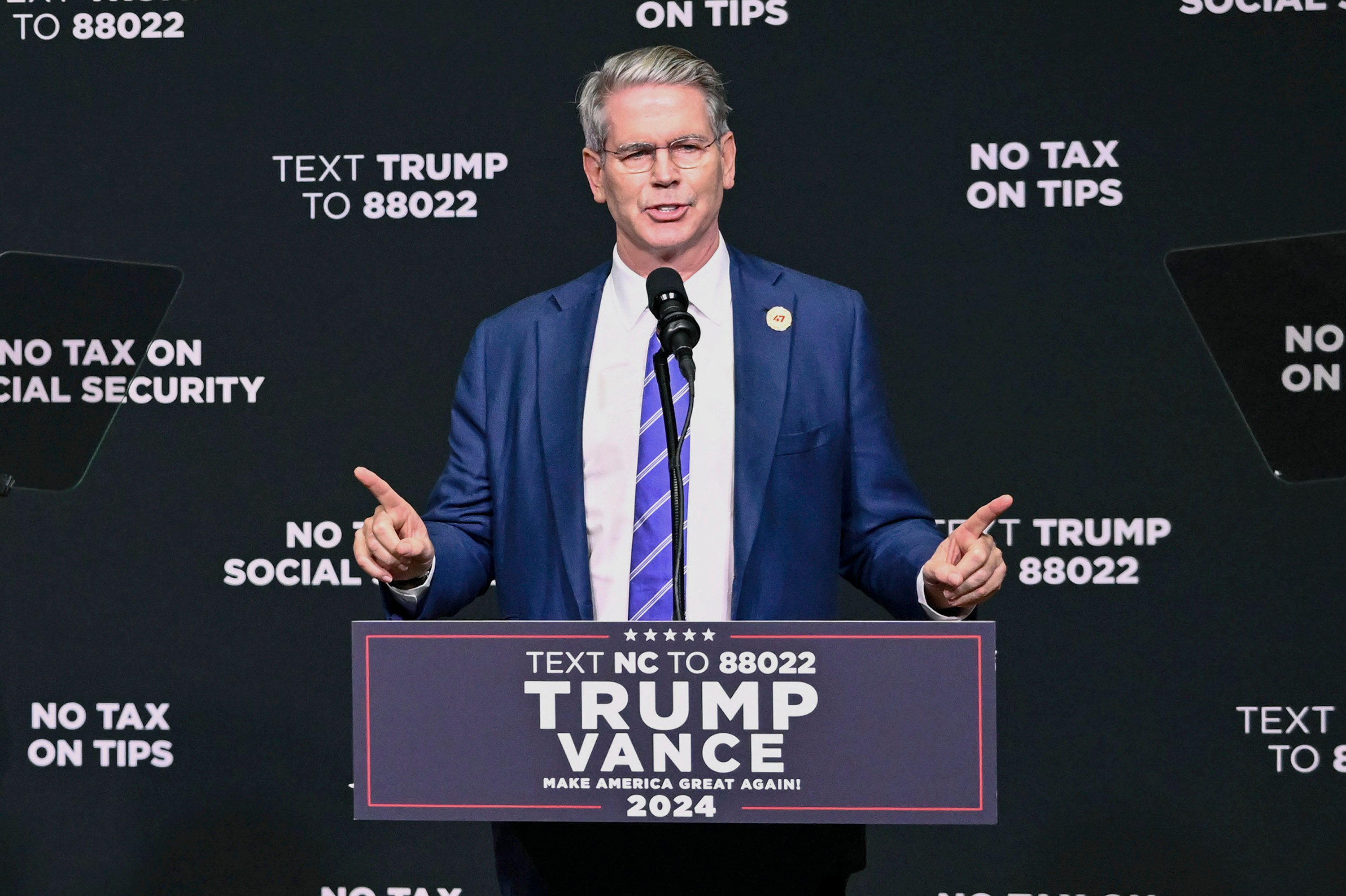 Scott Bessent, a major economic adviser and fundraiser during Donald Trump’s presidential campaign, is a supporter of the returning leader’s tariffs policy. Photo: AP