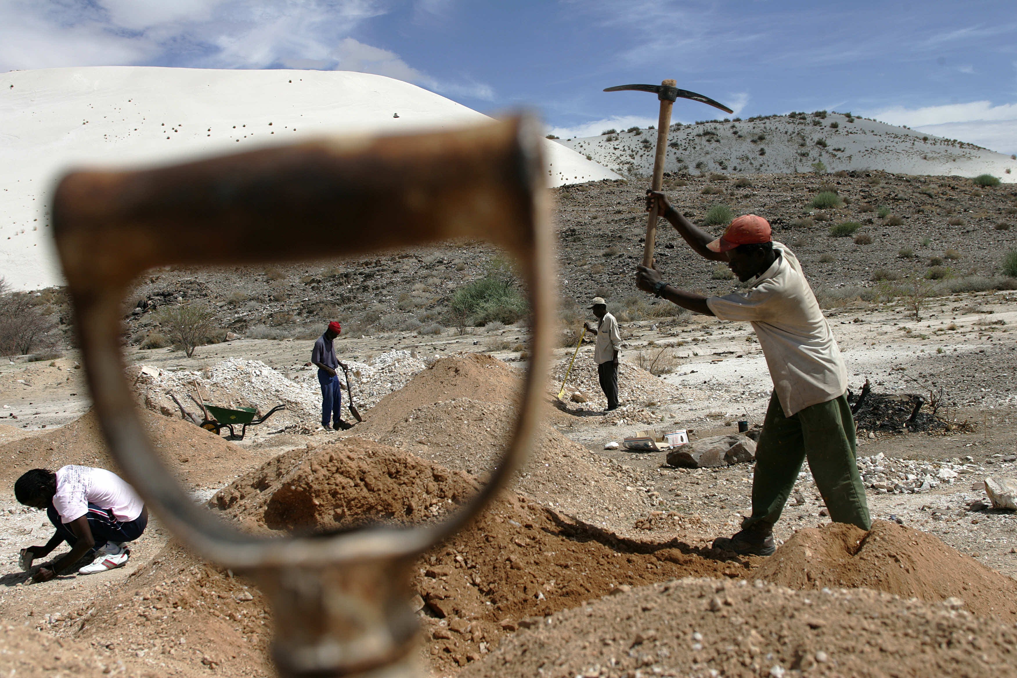 A group of small scale miners try to start up an old metal mine in Uis, Namibia on February 13, 2008. Photo: AFP