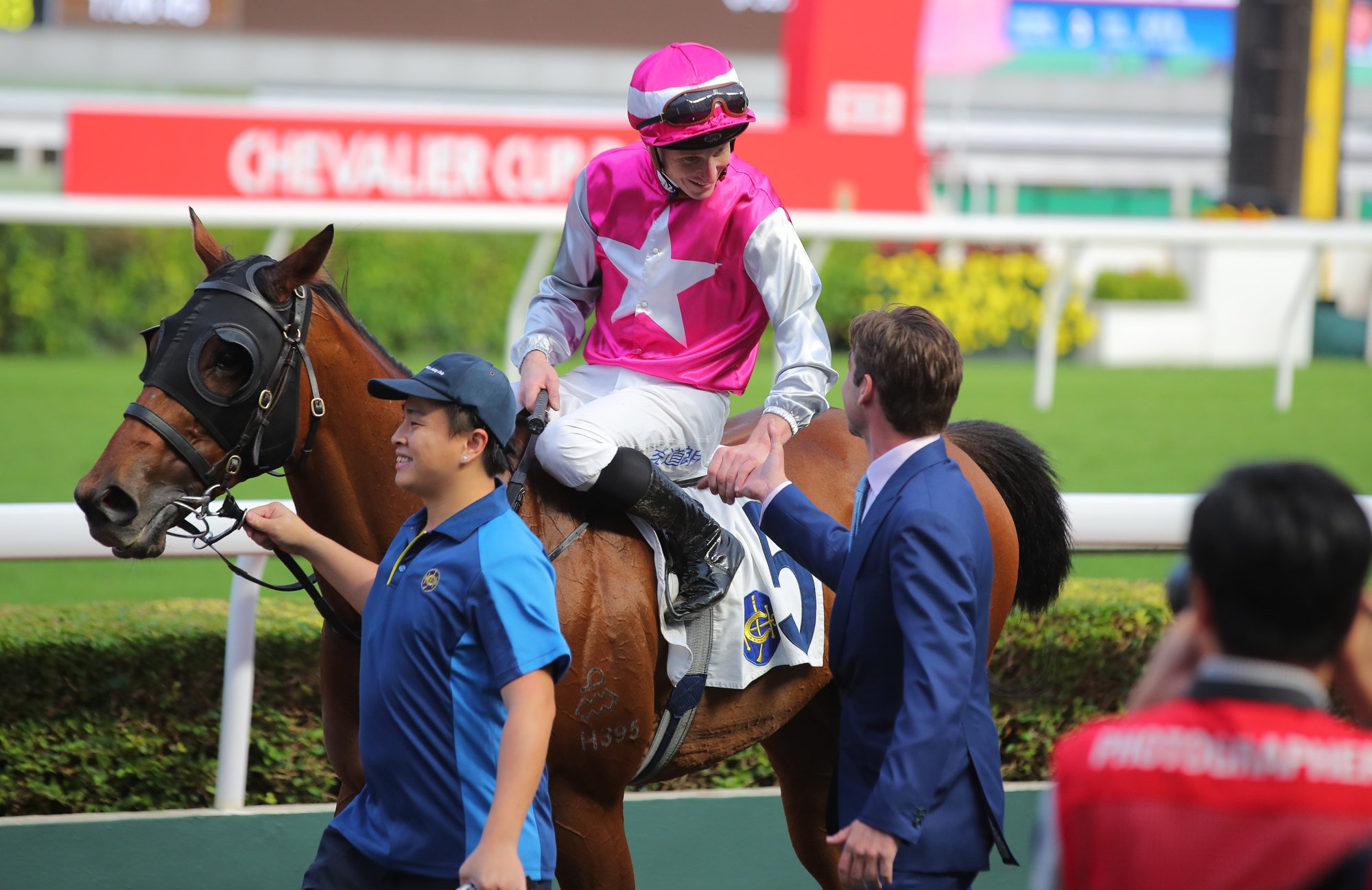 James McDonald shakes hands with trainer David Eustace in the winners’ enclosure after Swift Ascend’s success.