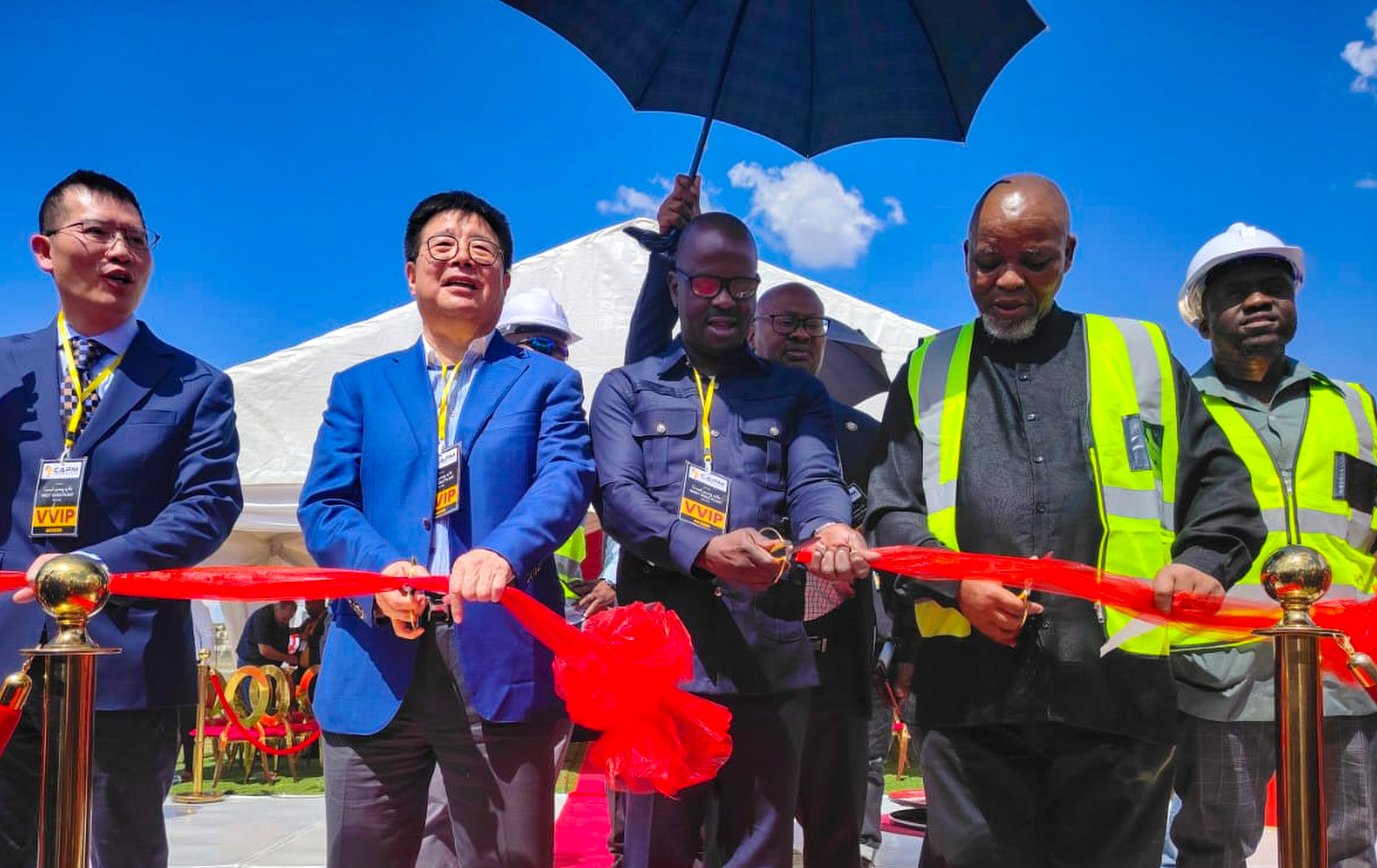 A Chinese-invested gold processing plant in Orkney, South Africa is expected to create 4,000 new jobs. Photo: X/ @buamogaetsho