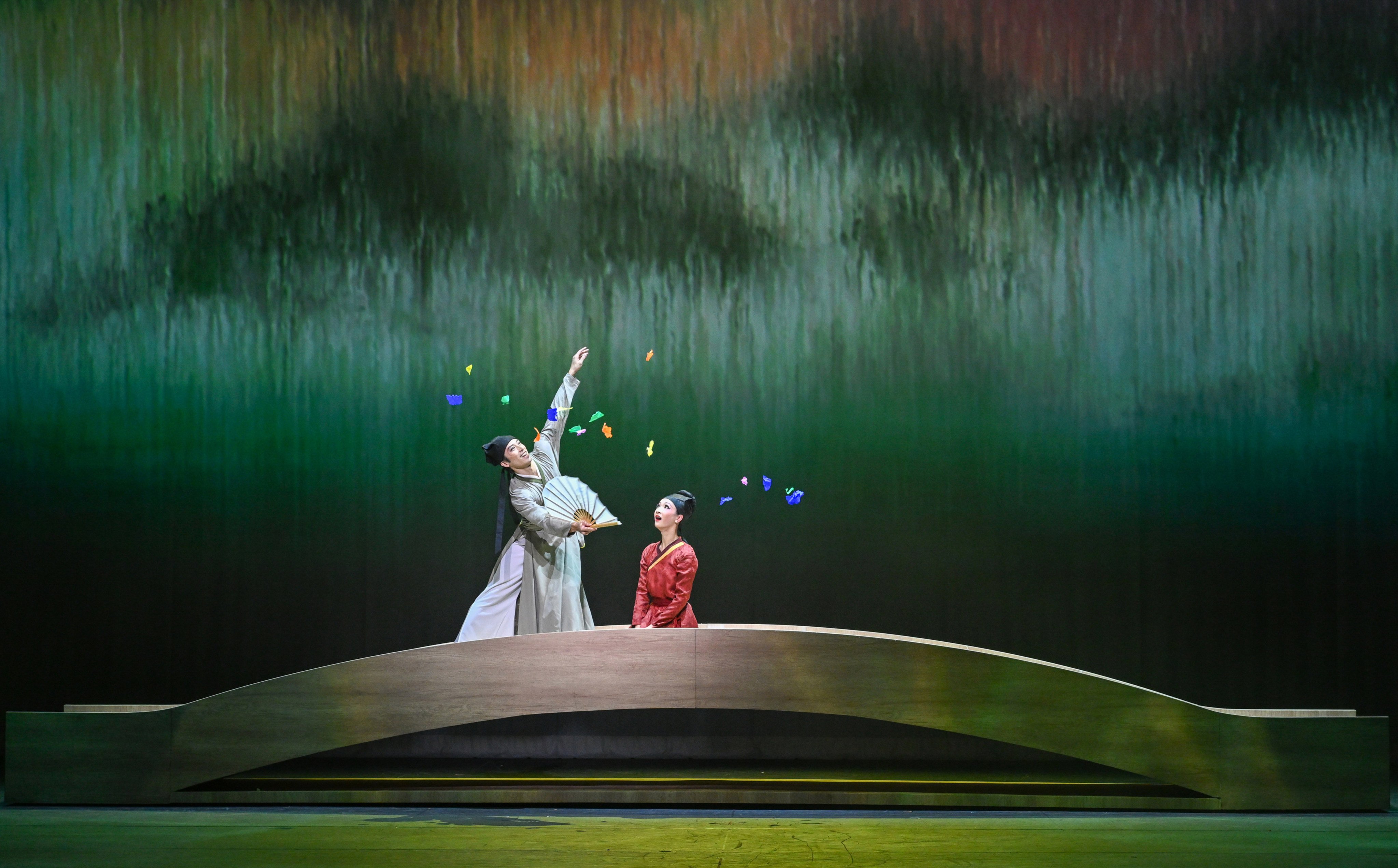 Dancers Ma Renjie (left) and Xuan Cheng at Hong Kong Ballet. Photo: Hong Kong Ballet