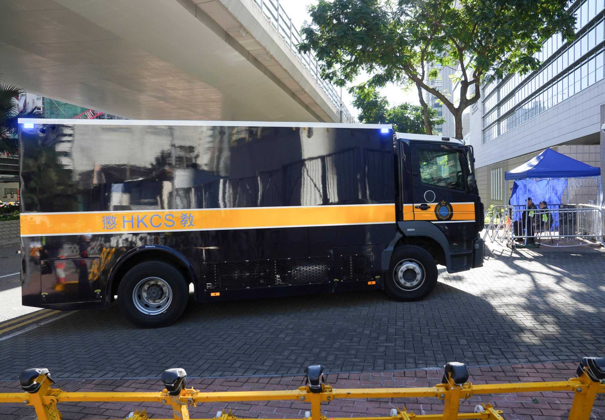 Jimmy Lai arrives in a prison van at West Kowloon Court on Thursday. The court continues to examine evidence of national security charges levelled against him on the 98th day of the trial. Photo: Sun Yeung