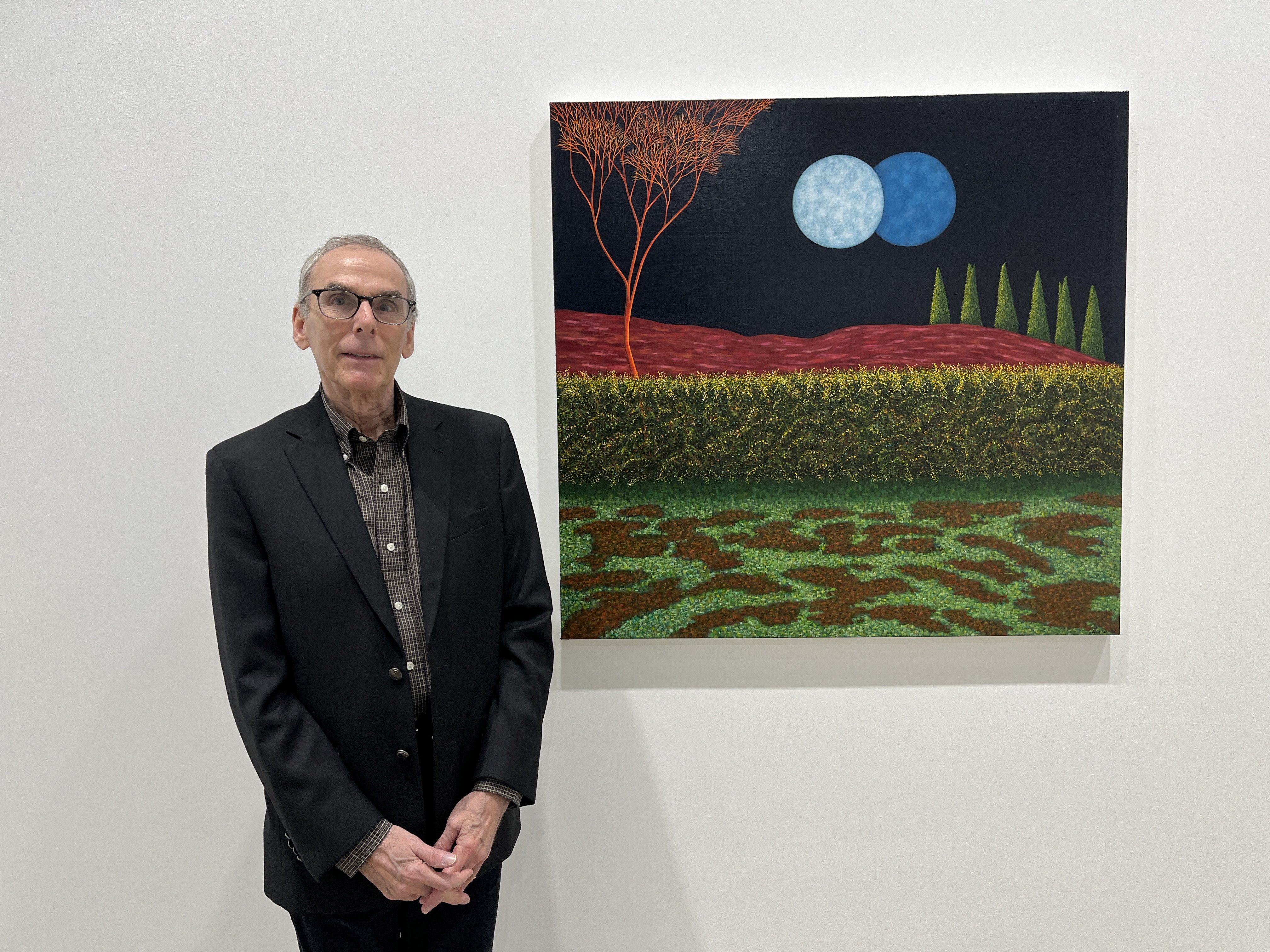 Scott Kahn with his 2023 painting Blue Moon at the opening of his exhibition “Once in a Blue Moon” at David Zwirner Hong Kong. At the age of 78, he has his first solo show in Asia. Photo: Enid Tsui