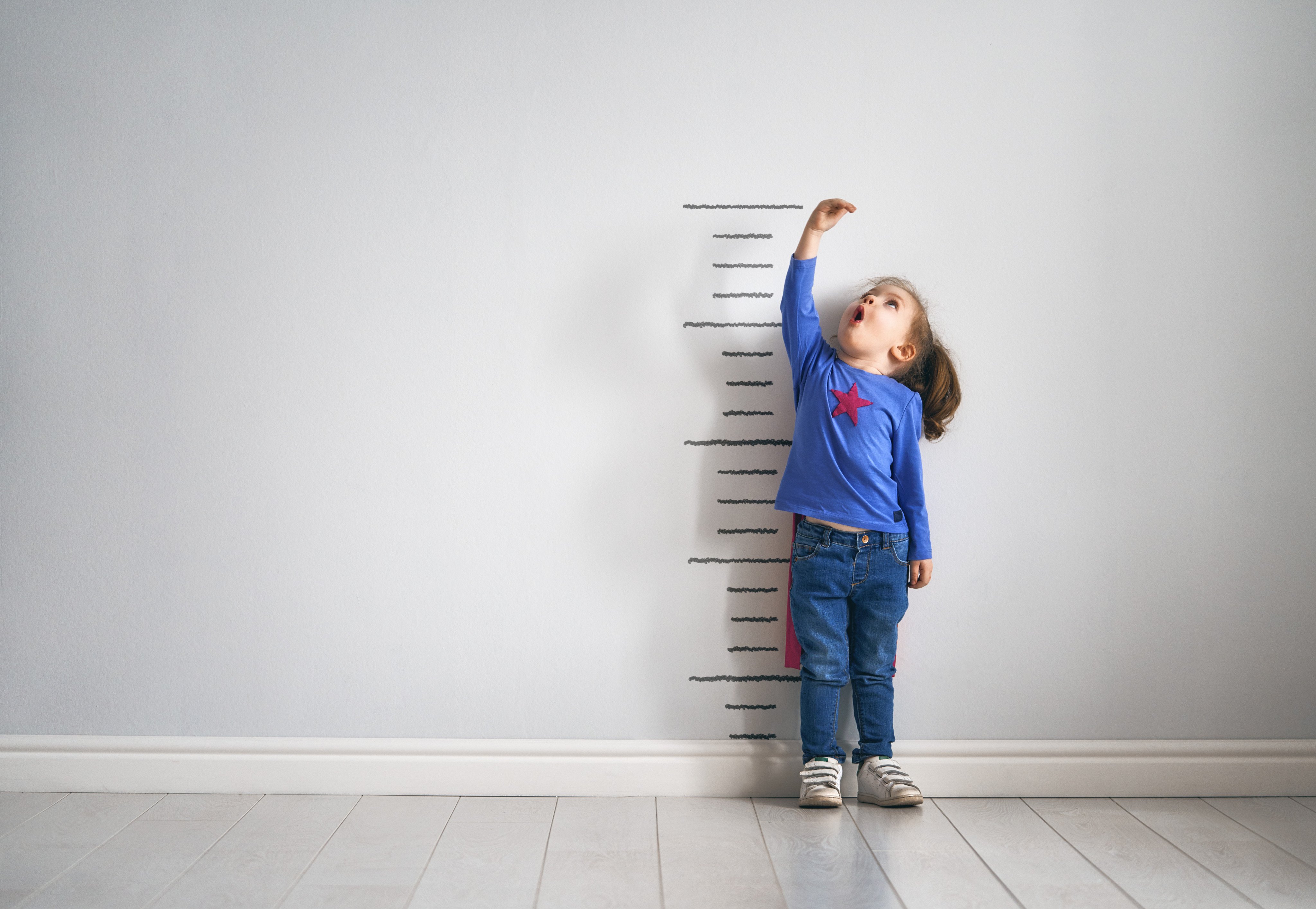 My classmates tease me for being too short. What should I do? Photo: Shutterstock 