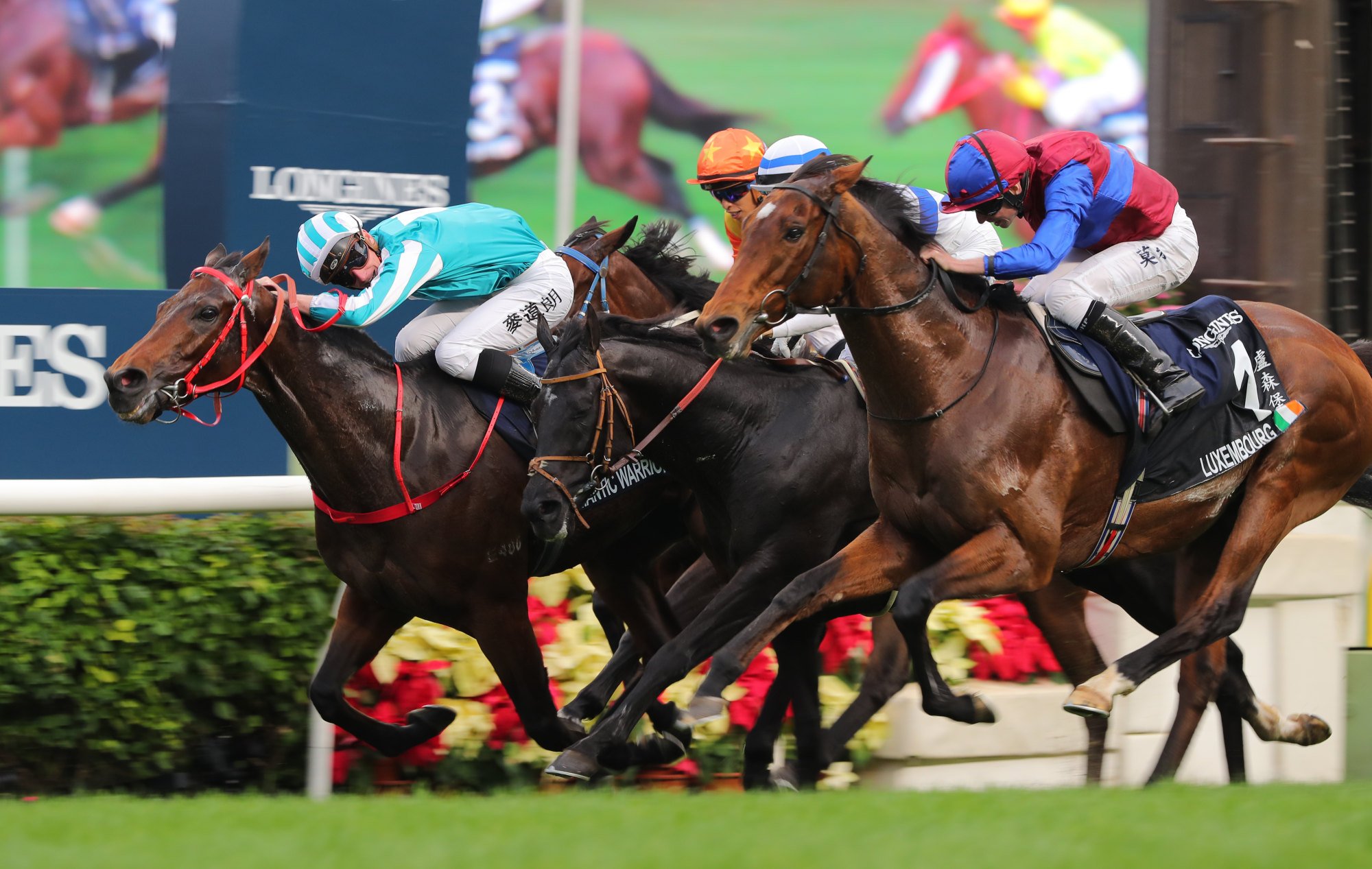 Luxembourg (outside) runs a close second to Romantic Warrior in last year’s Hong Kong Cup.