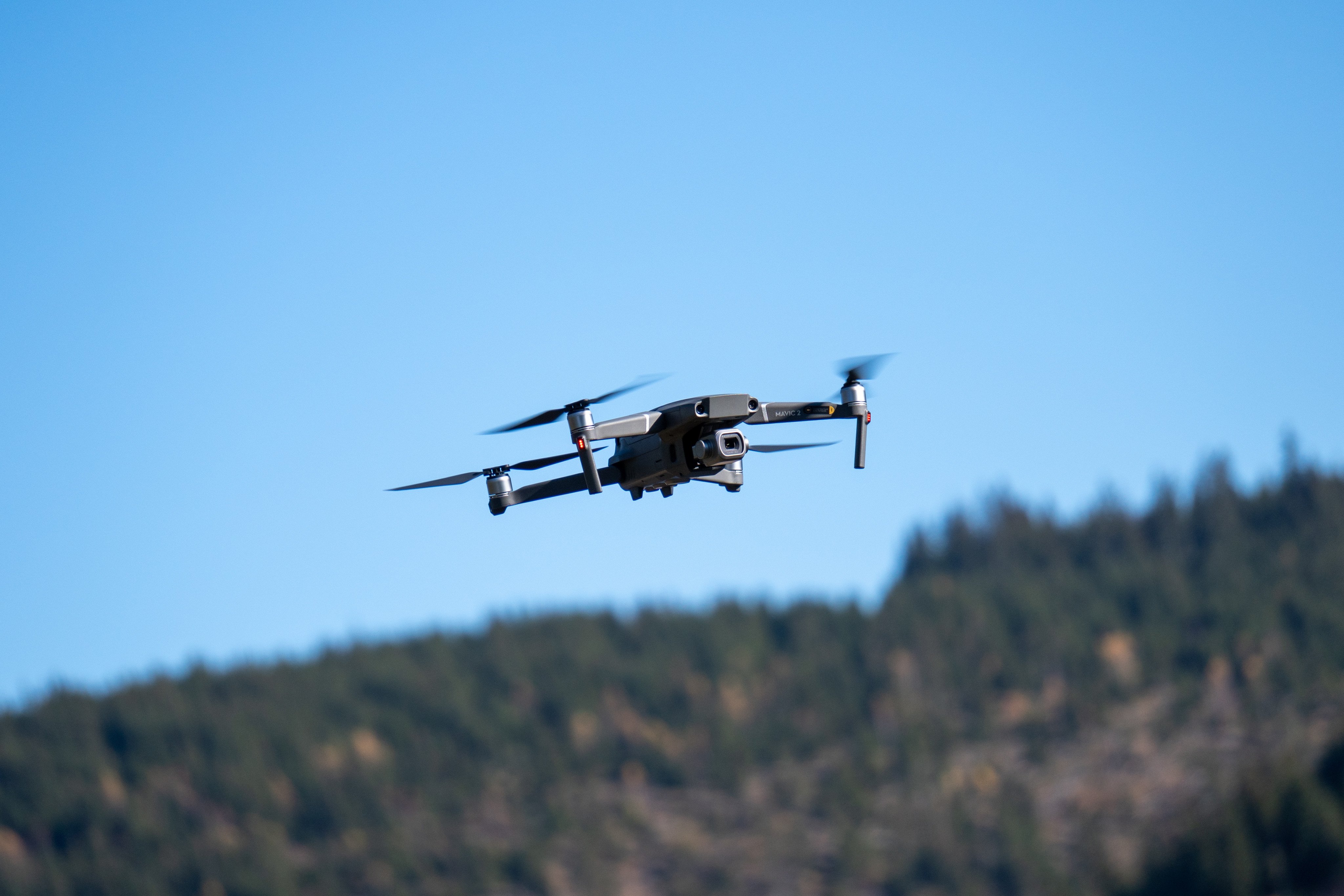 Tests in the laboratory and outdoors indicated that HSI significantly improved imaging quality for various targets, including flying drones, researchers say. Photo: Shutterstock