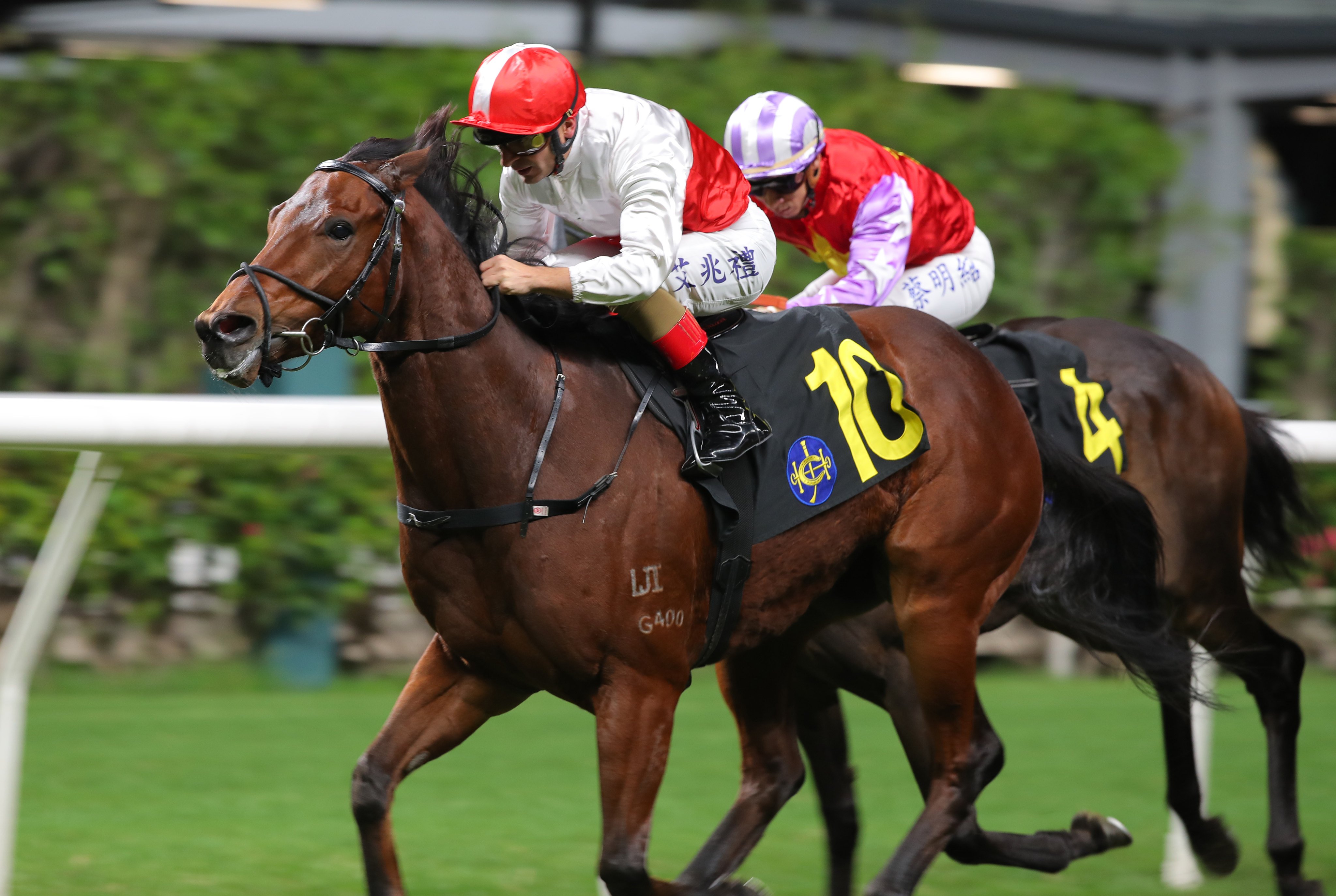 Andrea Atzeni steers Plentiful to victory at Happy Valley last month. Photos: Kenneth Chan