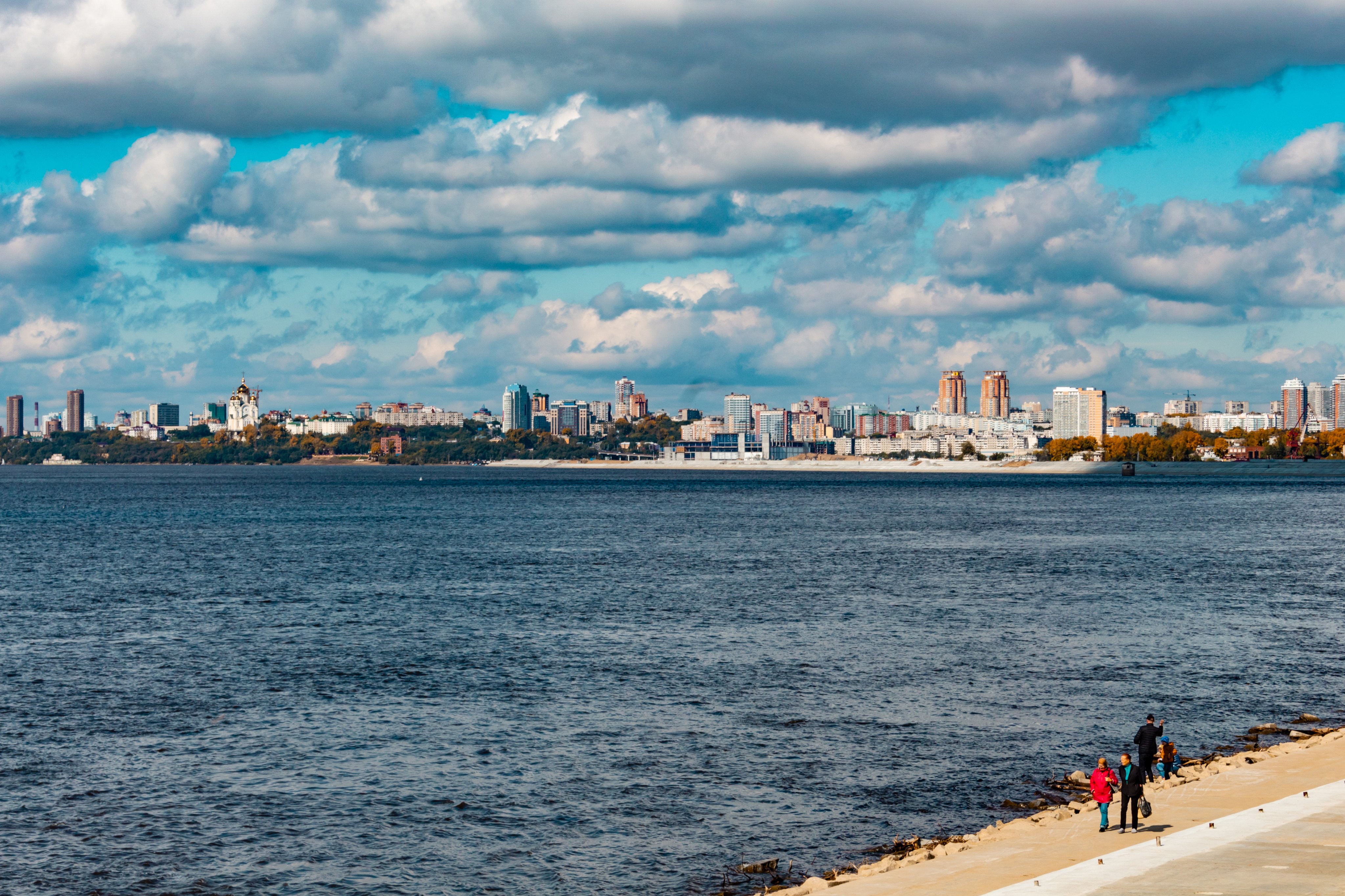 The Russian port at Kharabarovsk near the Chinese border is increasing its coal terminal capacity from 30 to 50 million tonnes a year to accommodate the railway’s projected cargoes. Photo: Shutterstock