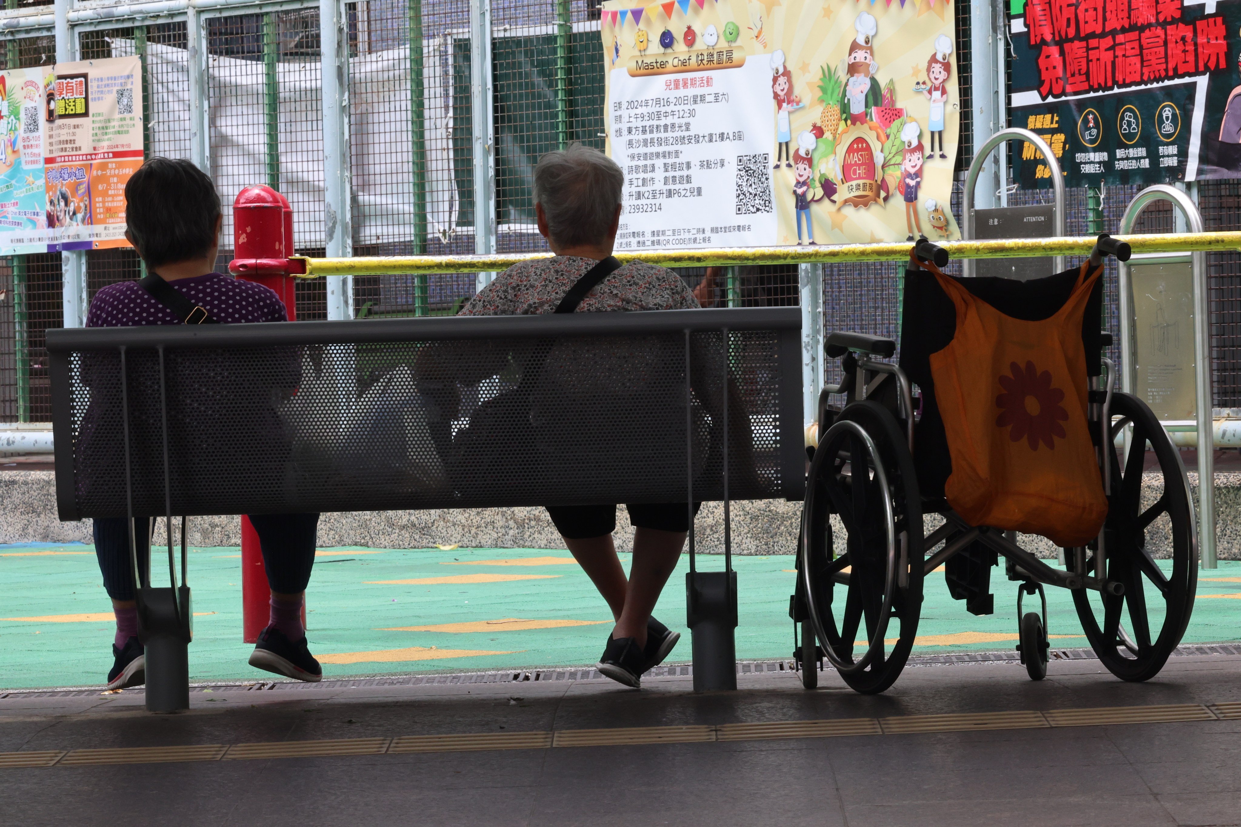 Thirty-three wheelchair users and others with mobility issues gave a score of 6.19 out of 10 for the facilities reviewed in the survey. Photo: Jelly Tse