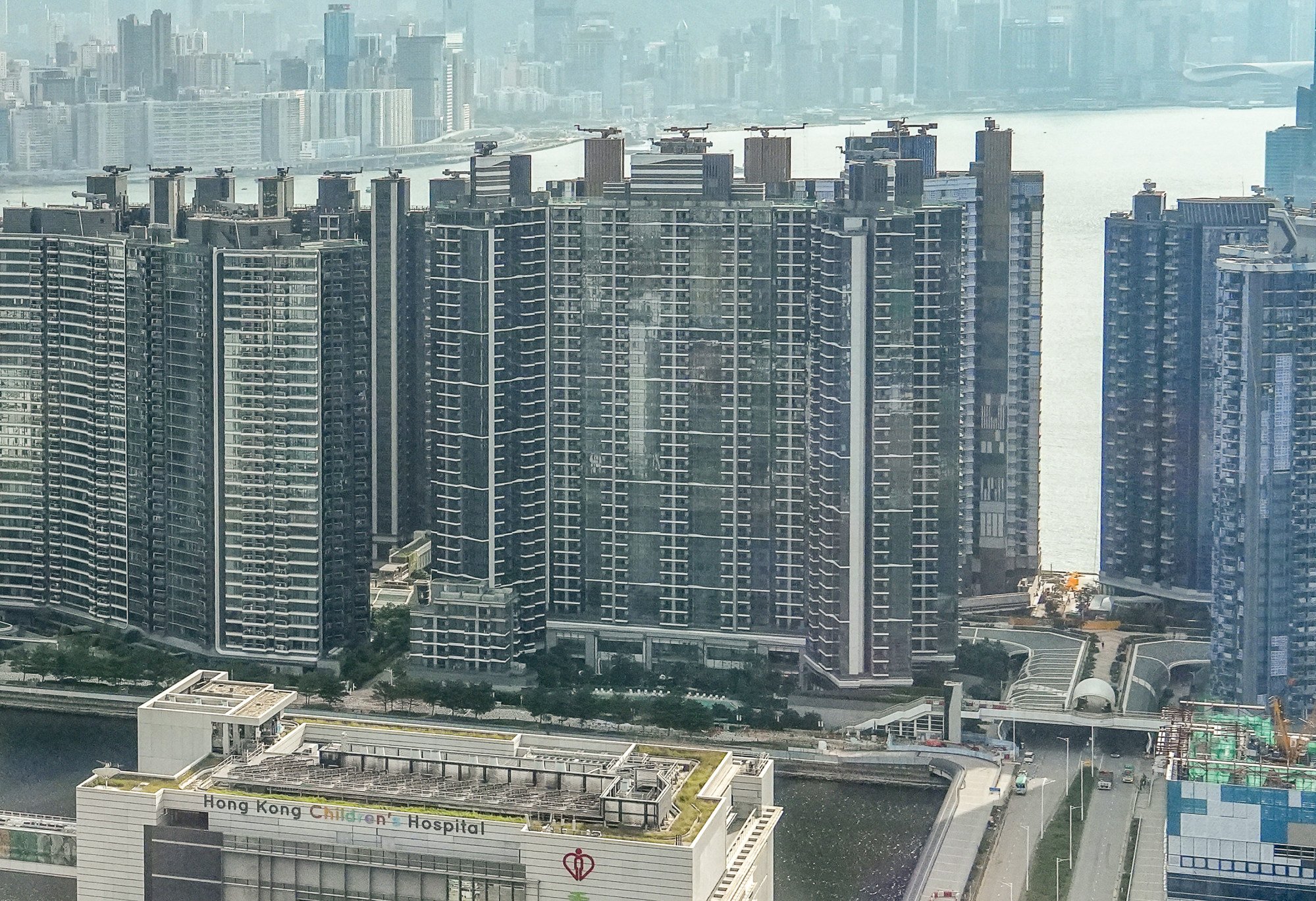 The Double Coast residential project has been developed by a consortium comprising Henderson Land Development, Wheelock Properties, New World Development and China Overseas. Photo: Sun Yeung