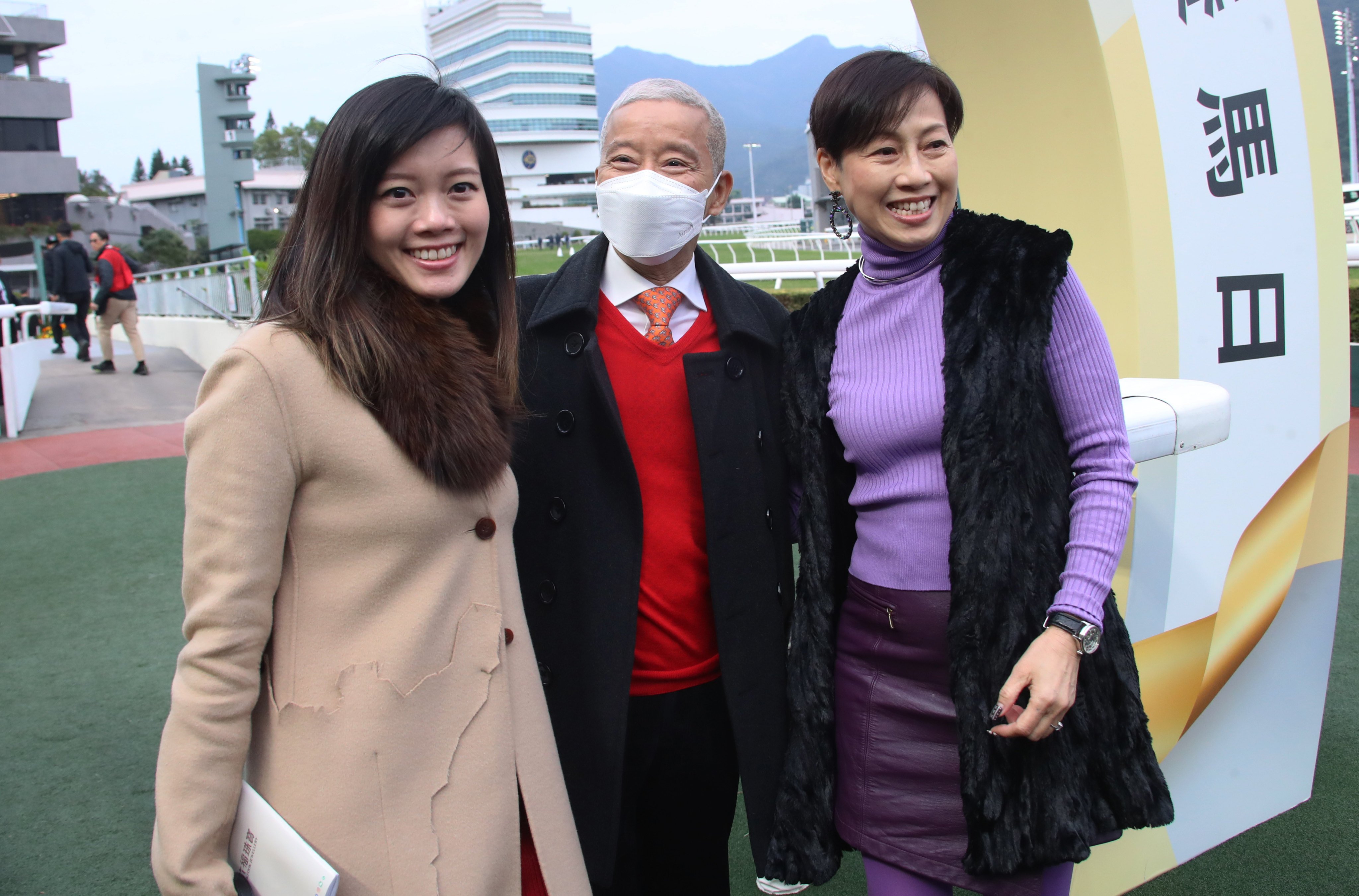 Trainer Benno Yung celebrates Tourbillon Prince’s Sha Tin triumph with family. Photos: Kenneth Chan