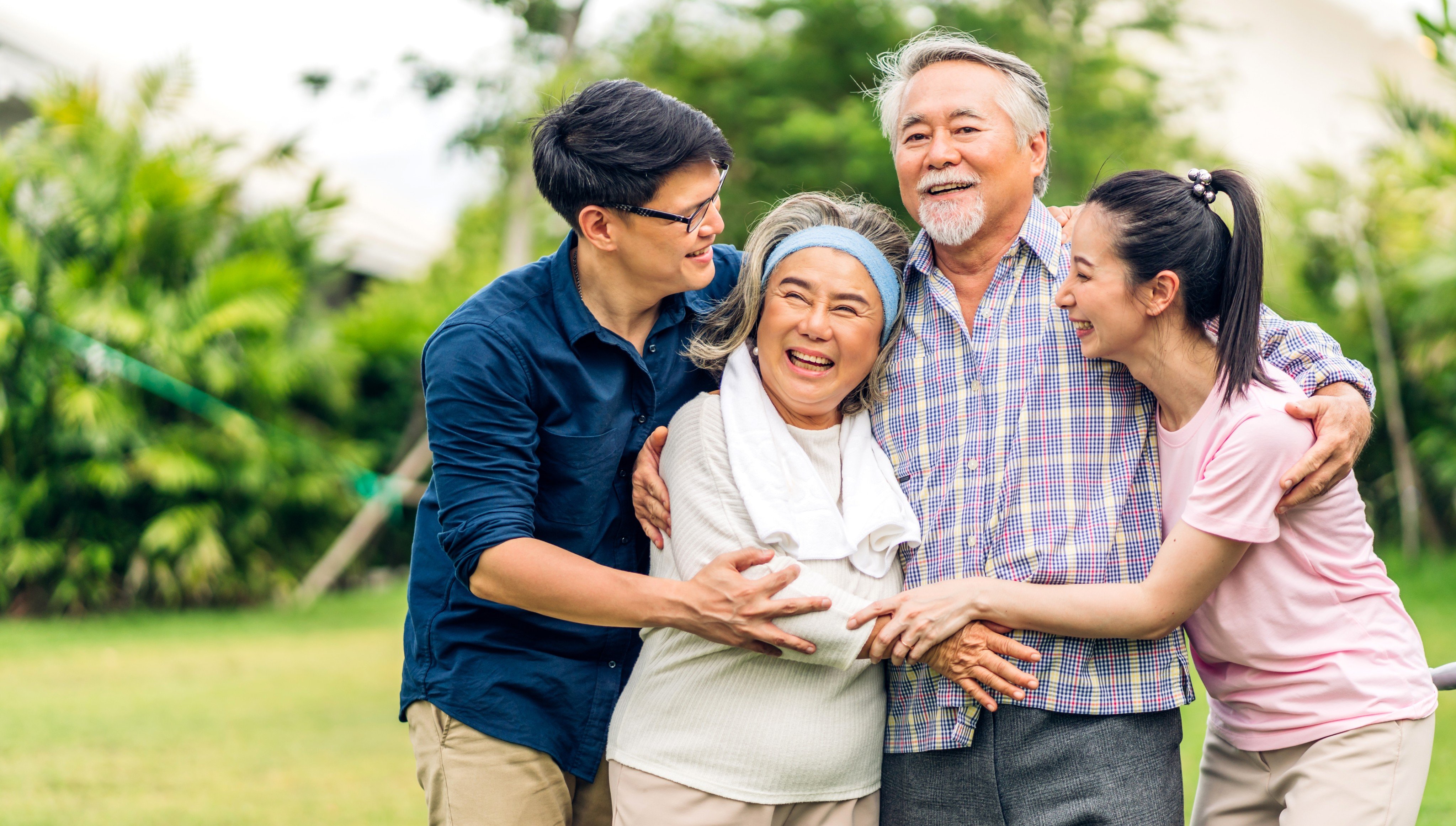 Multigeneration holidays will be a trend among Hong Kong families in 2025, travel website Booking.com says. Photo: Shutterstock 