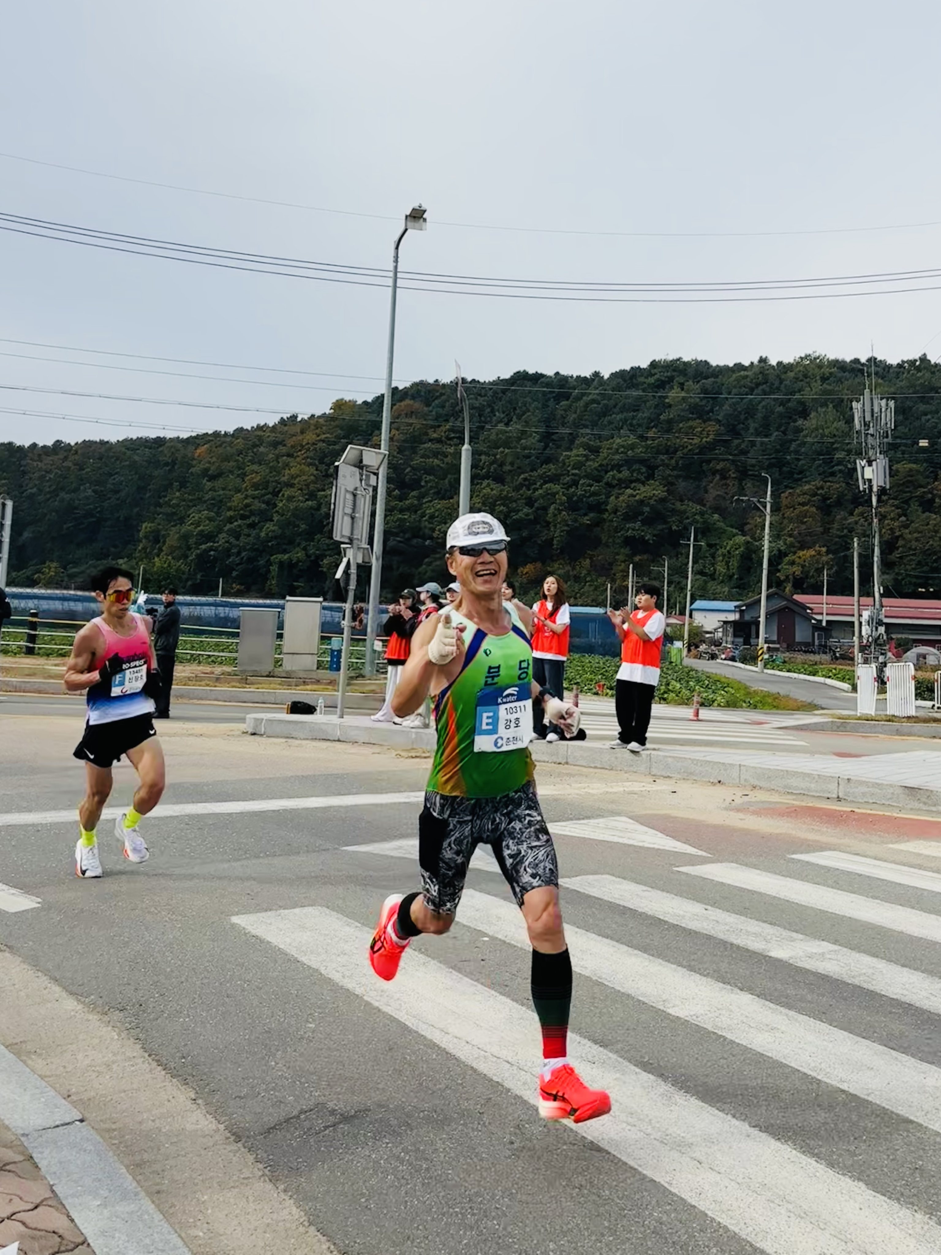 Sixty-year-old Korean marathoner Kang Ho. Photo: courtesy of Kang Ho