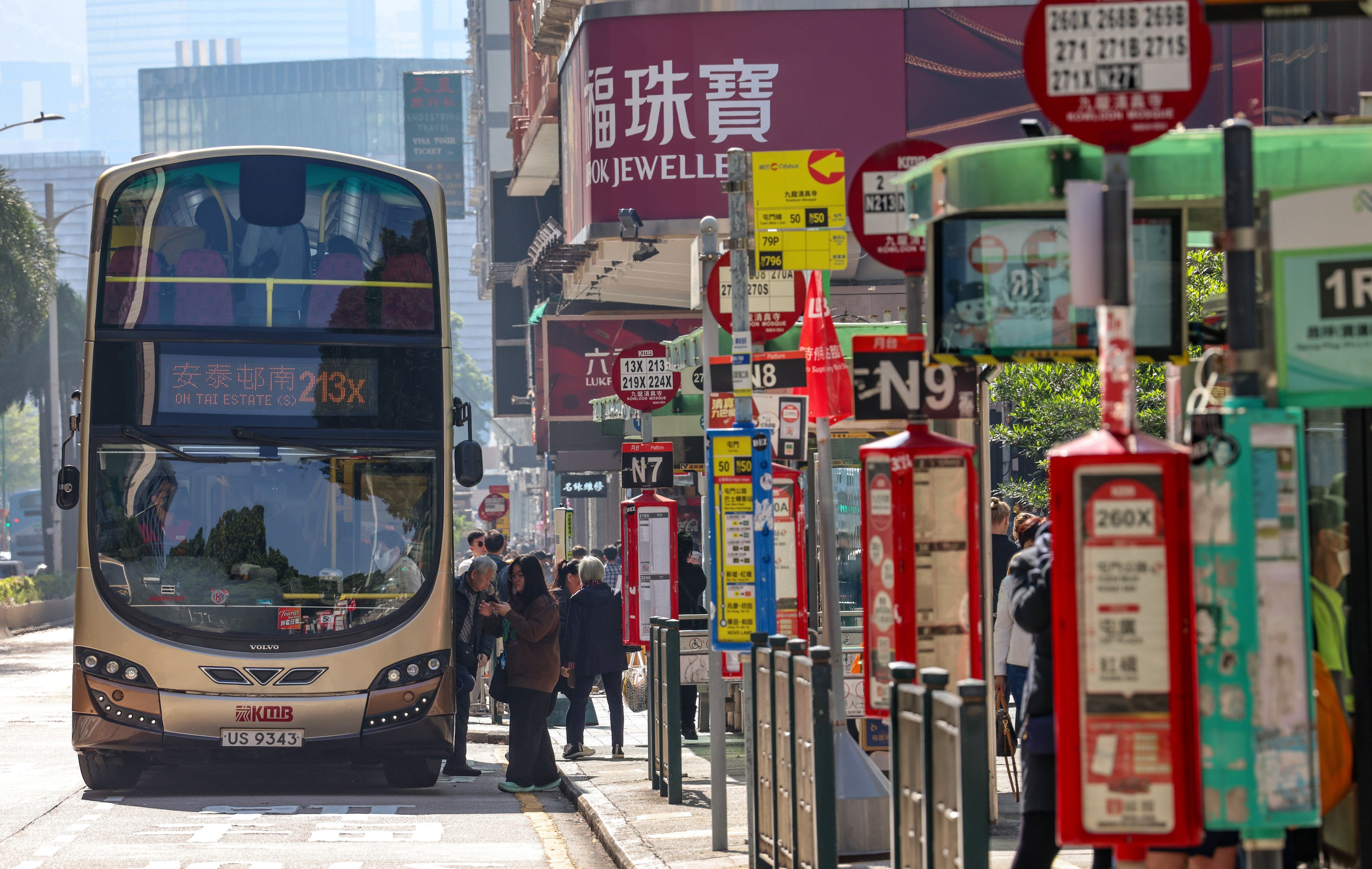 The decision means Citybus can raise fares by 7.5 per cent, while New Lantao Bus and KMB can increase their fares by 6.5 per cent and 4.3 per cent, respectively. Photo: Jelly Tse