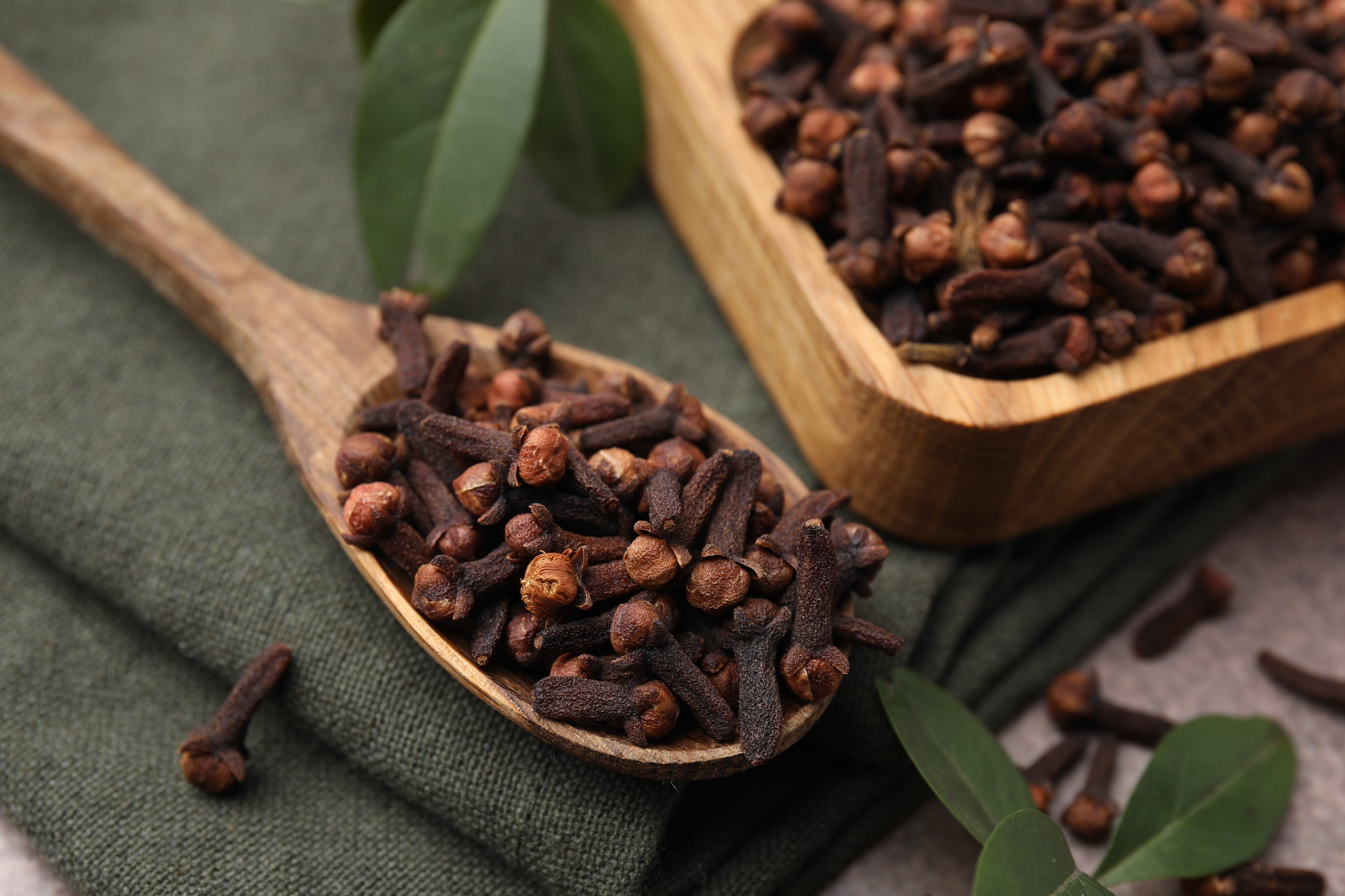 Cloves are commonly used in mulled wine and hot whisky. Photo: Shutterstock