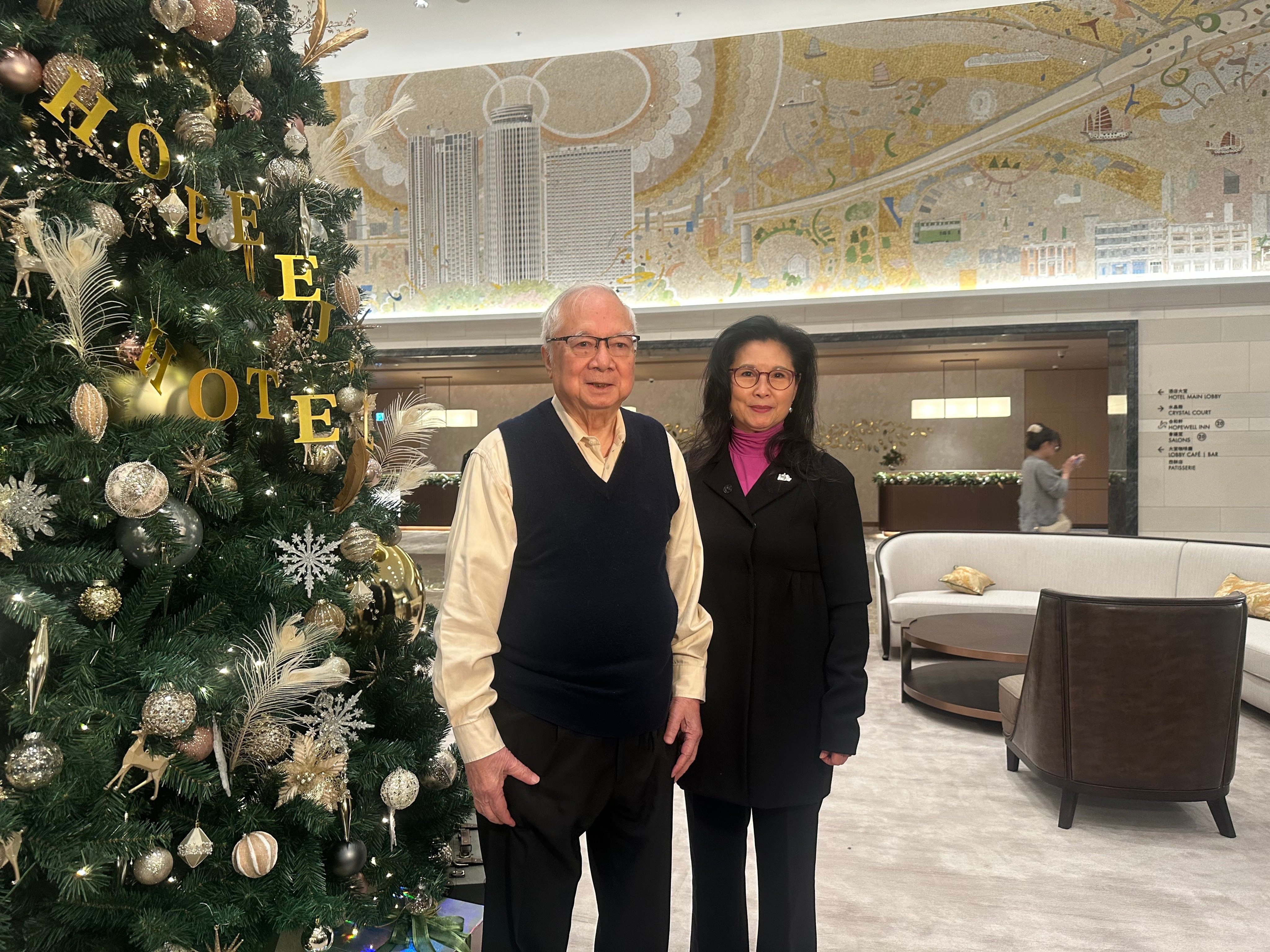 Gordan Wu and his wife Ivy Kwok Sau-ping Ping afrer the media briefing on December 17. Photo: Handout