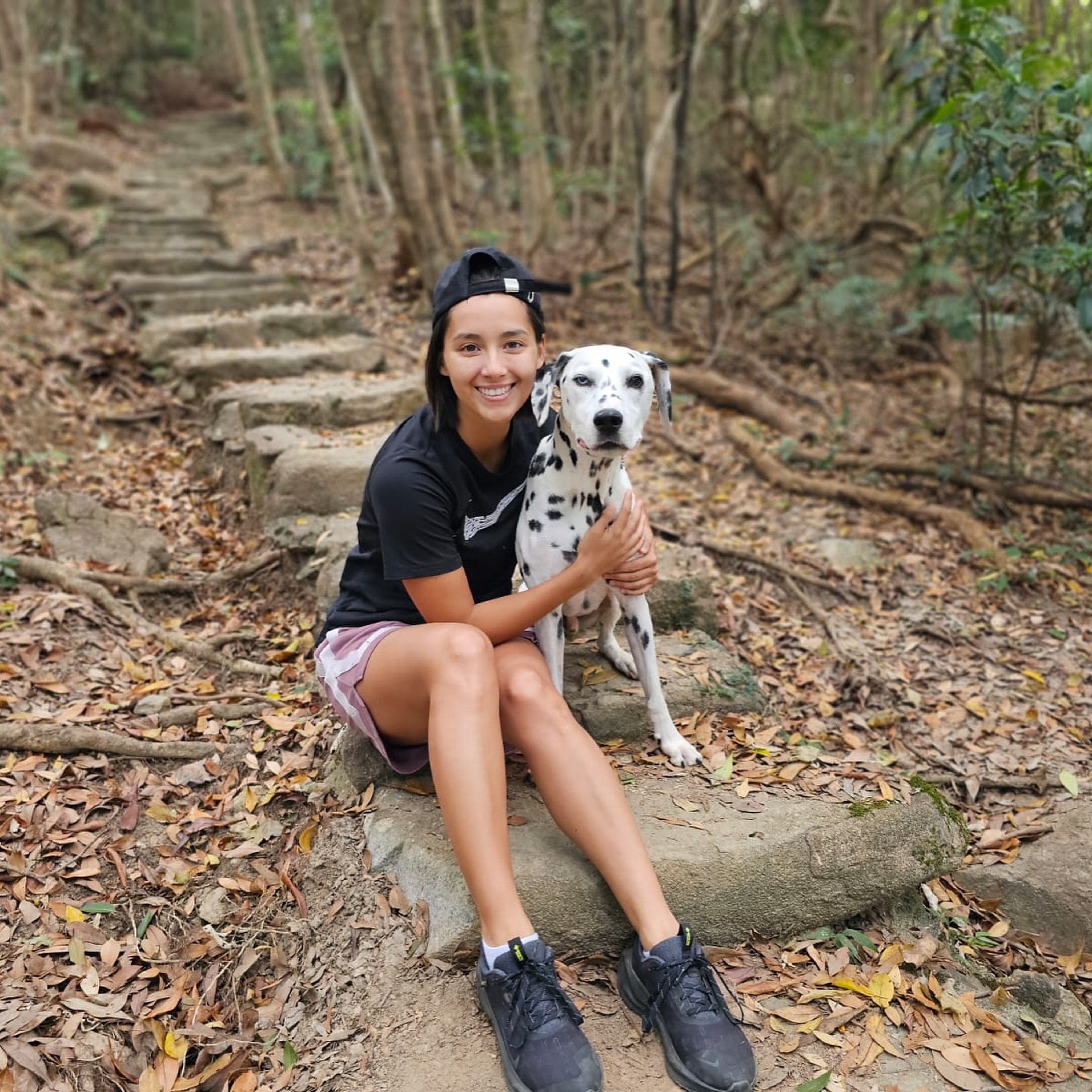 Miss Hong Kong 2020 winner Lisa-Marie Tse with her dog Leo. The animal was taken to the vet after licking poisoned meat. Photo: Instagram/lisamarie_tse