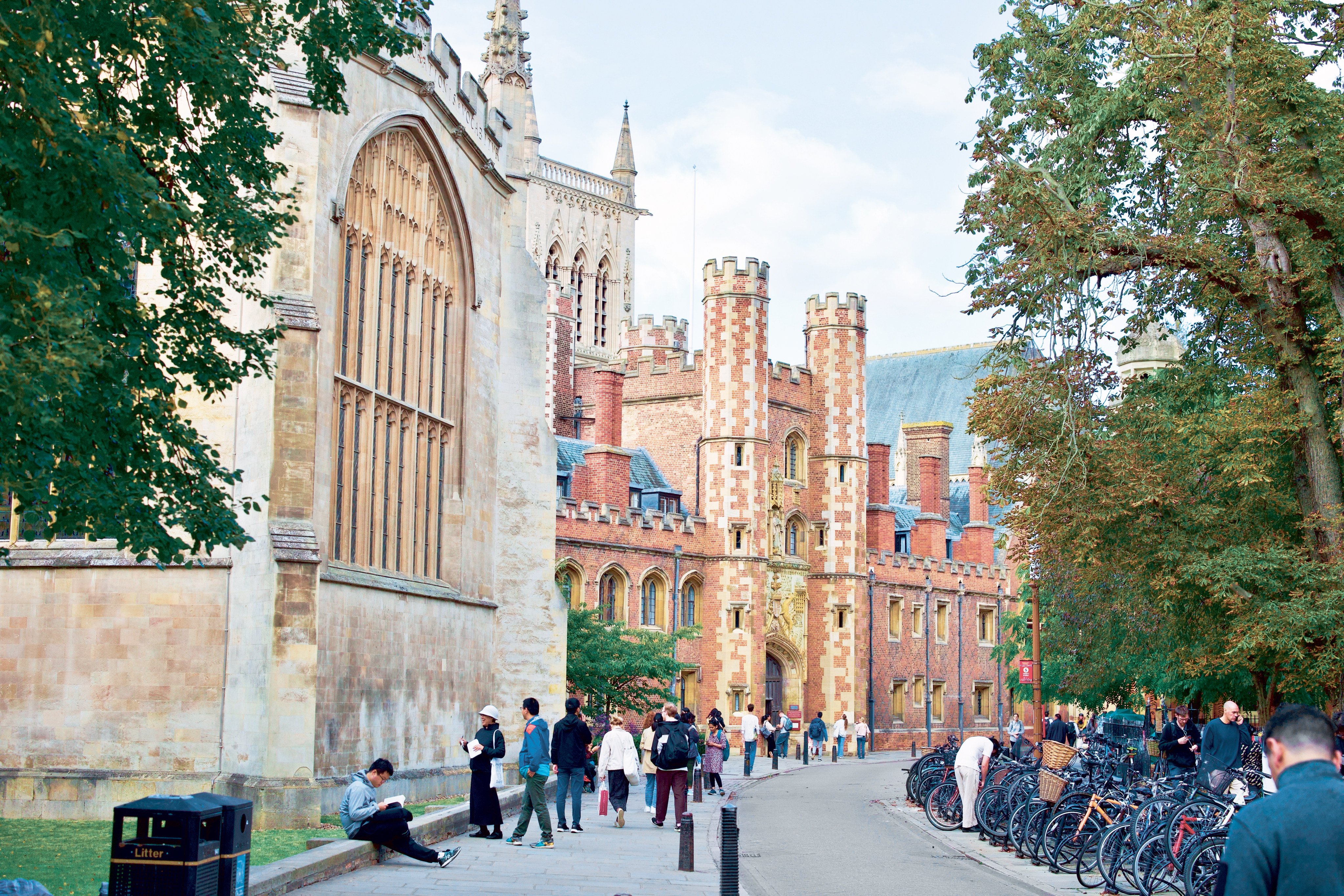 A Chinese university is investigating whether staff forged an invitation letter from a Cambridge professor, sparking the rejection of visas for Chinese students’ headed to a forum at Cambridge. 
Photo: Shutterstock