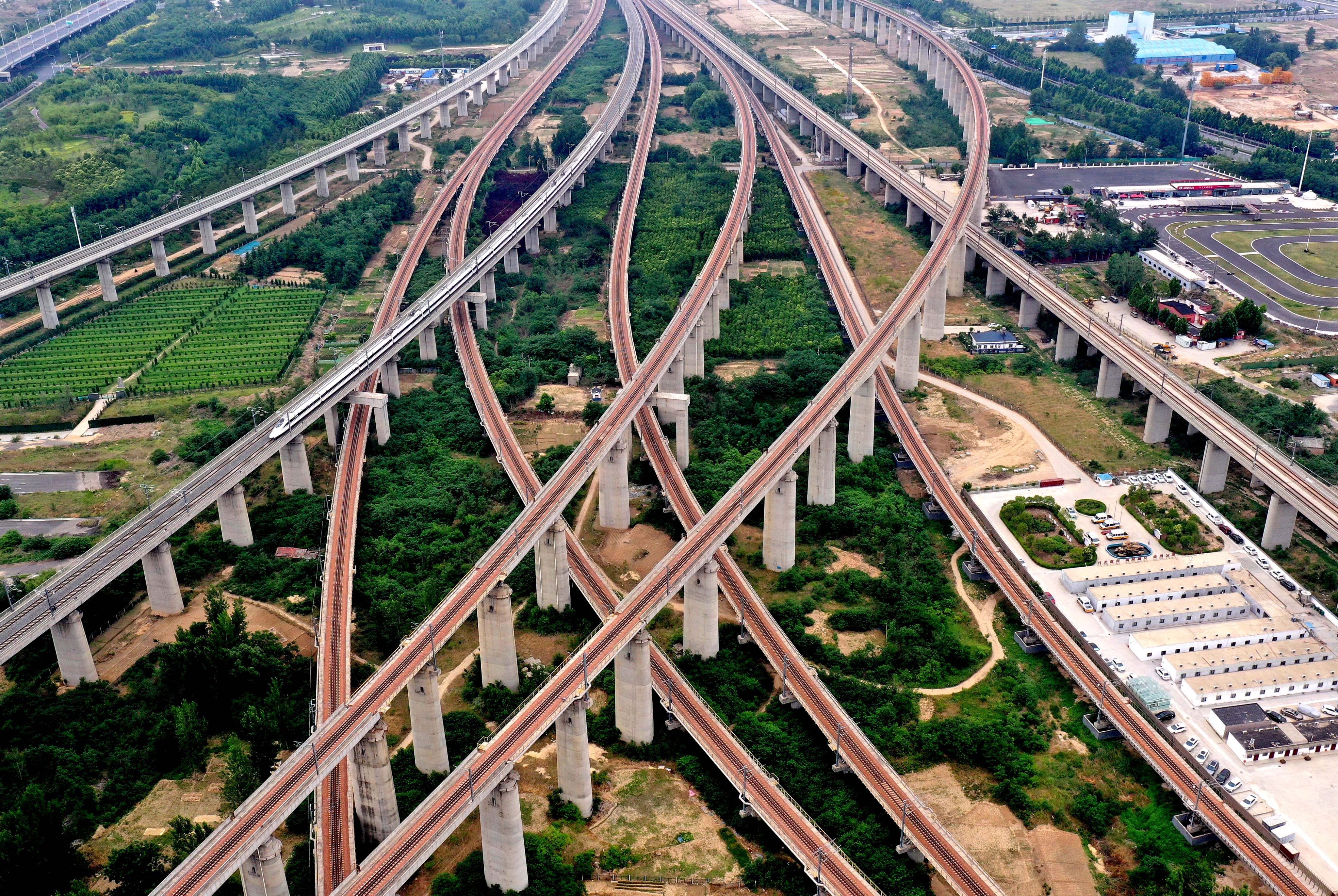 China is looking to build a huge platform for data sharing among highways, railways, waterways, aviation and ports. Photo: Xinhua