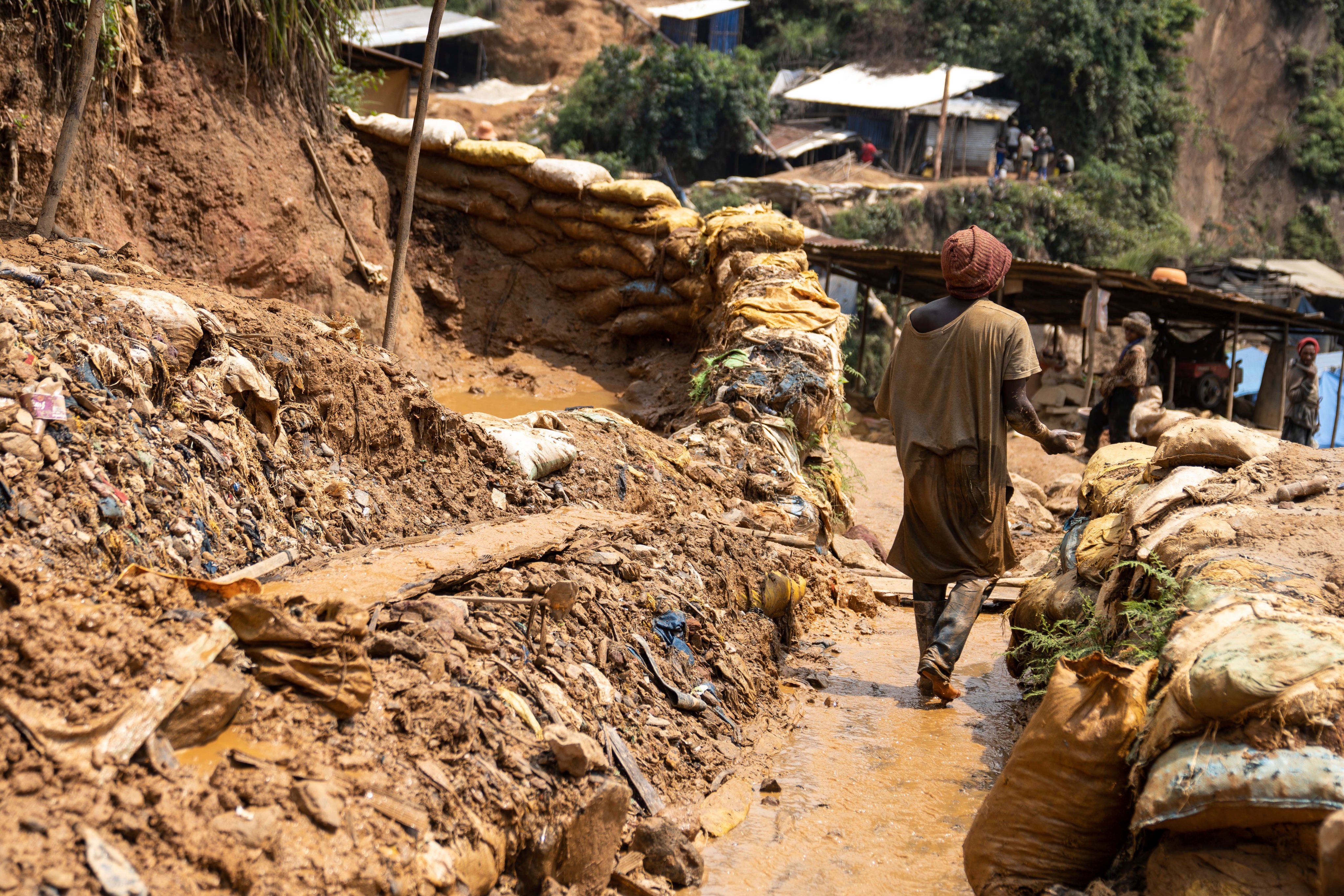 Gold miners are seen at work in Kamituga in eastern Congo’s South Kivu province in September. Photo: AP