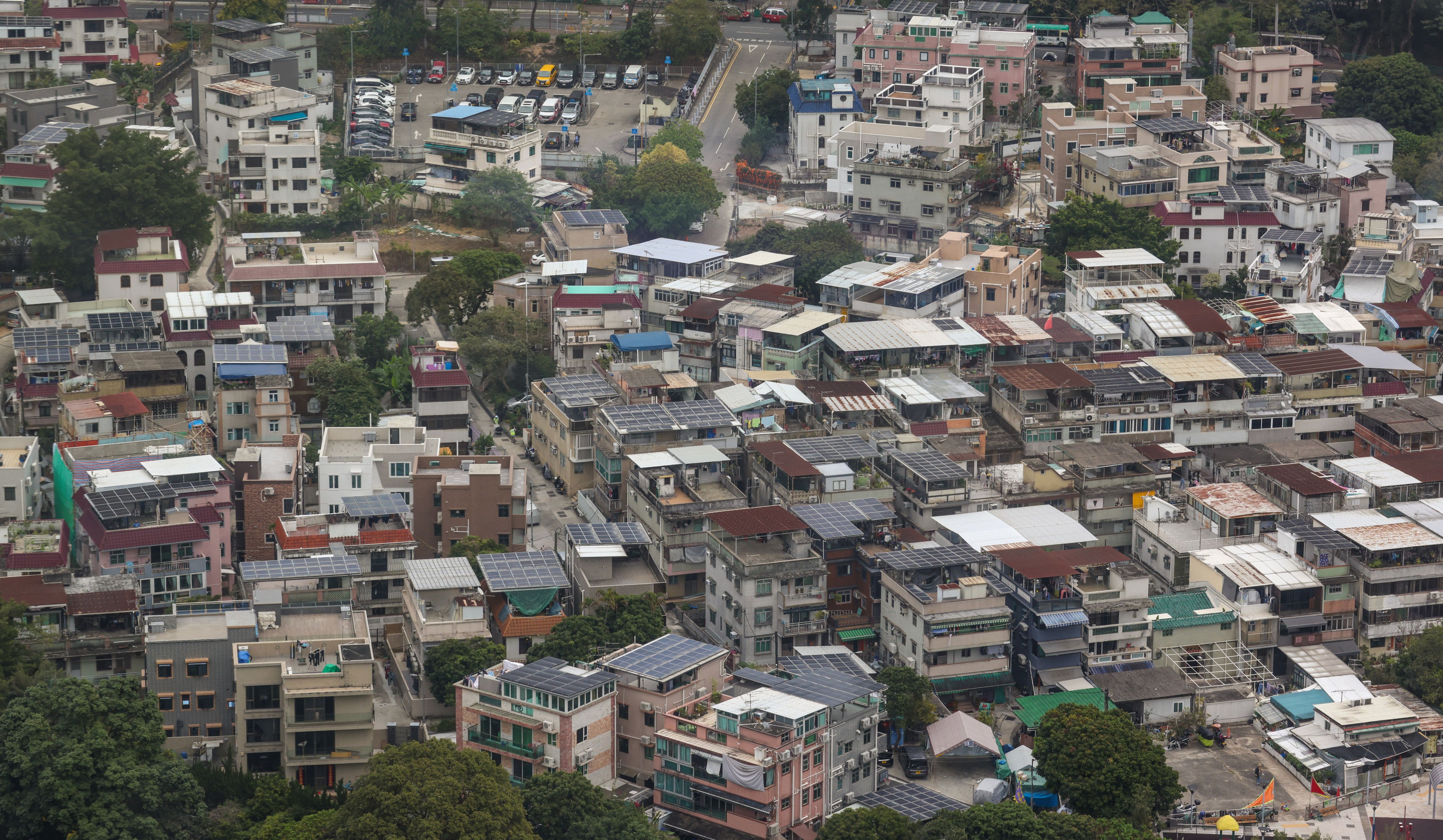 Lek Yuen Tsuen in Siu Lek Yuen, Sha Tin. The Development Bureau has proposed toughening penalties for unauthorised structures under the Buildings Ordinance. Photo: Jelly Tse