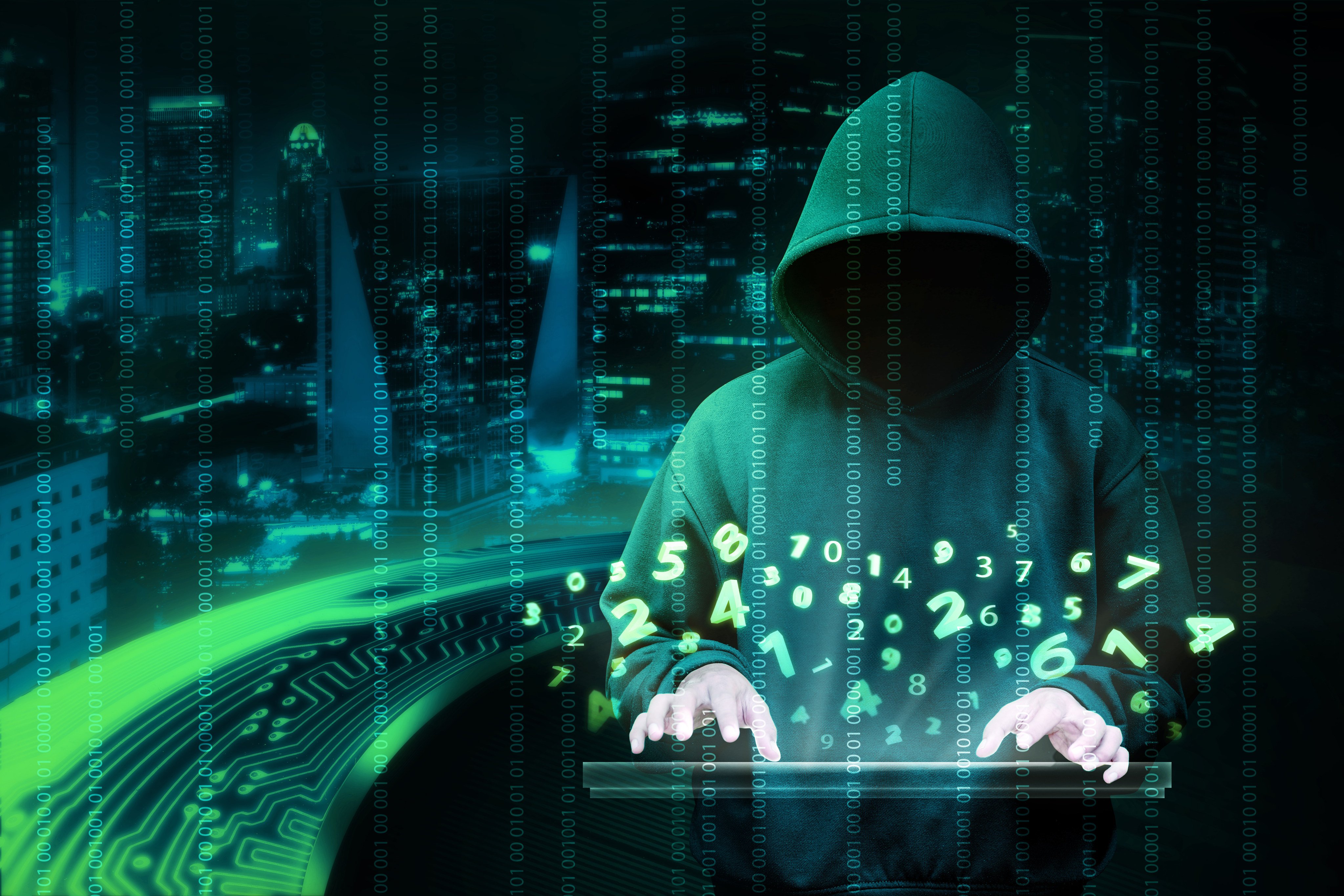 These tips can help you protect yourself from scams while gaming online. Photo: Shutterstock