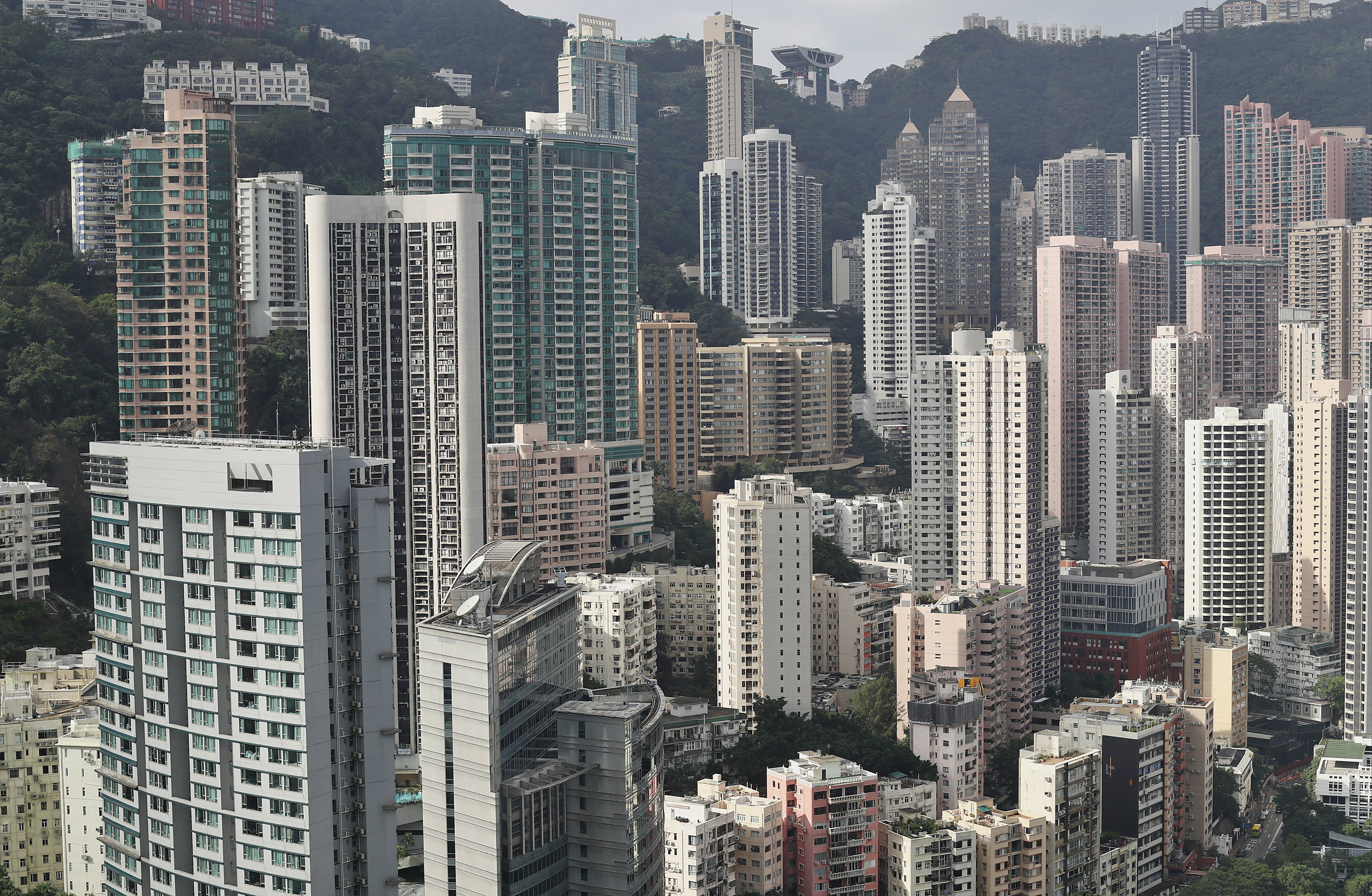 View of residential buildings in Mid-Levels and The Peak, two sought after addresses in Hong Kong. Photo: Nora Tam