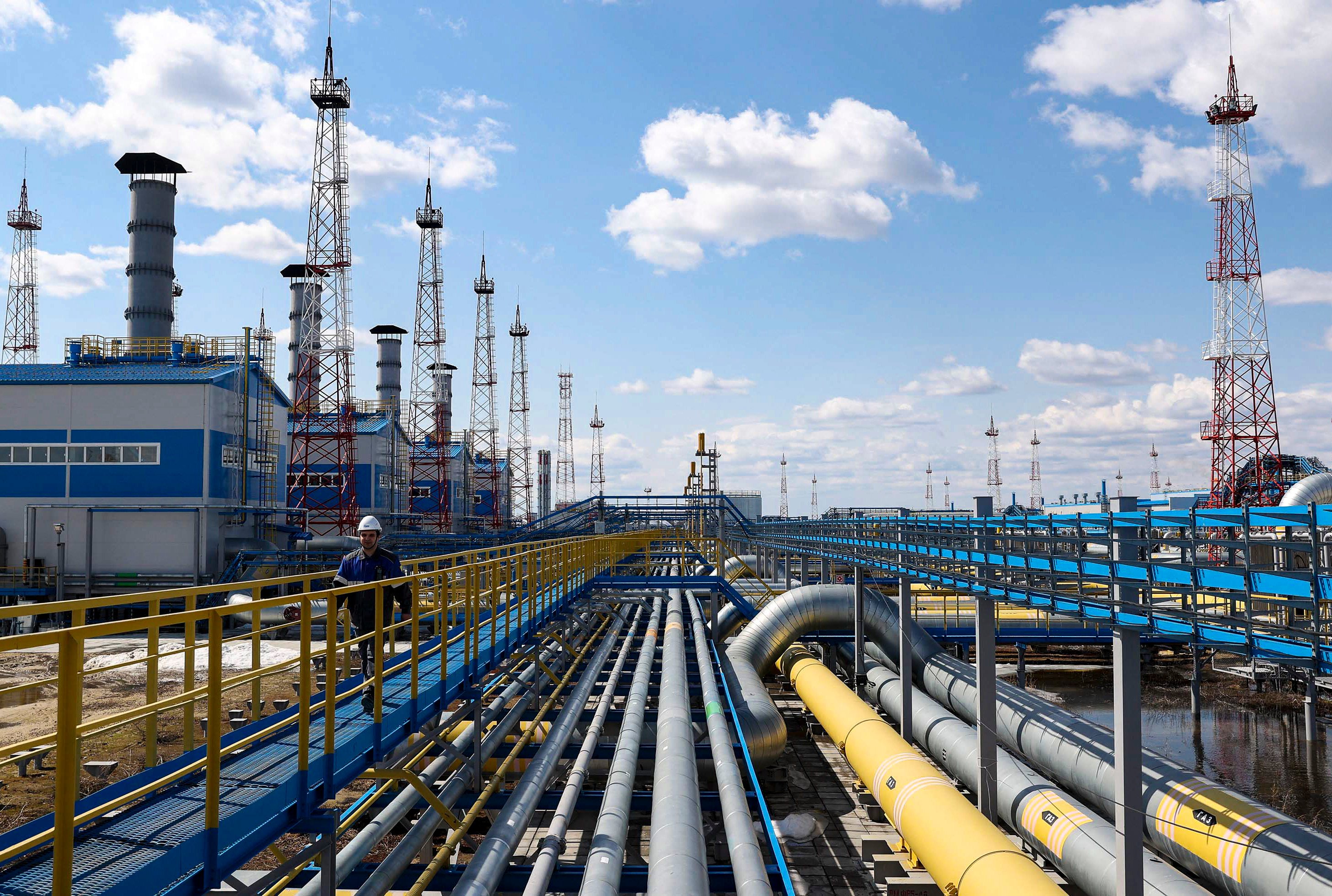 A gas treatment facility in eastern Russia. Photo: TNS