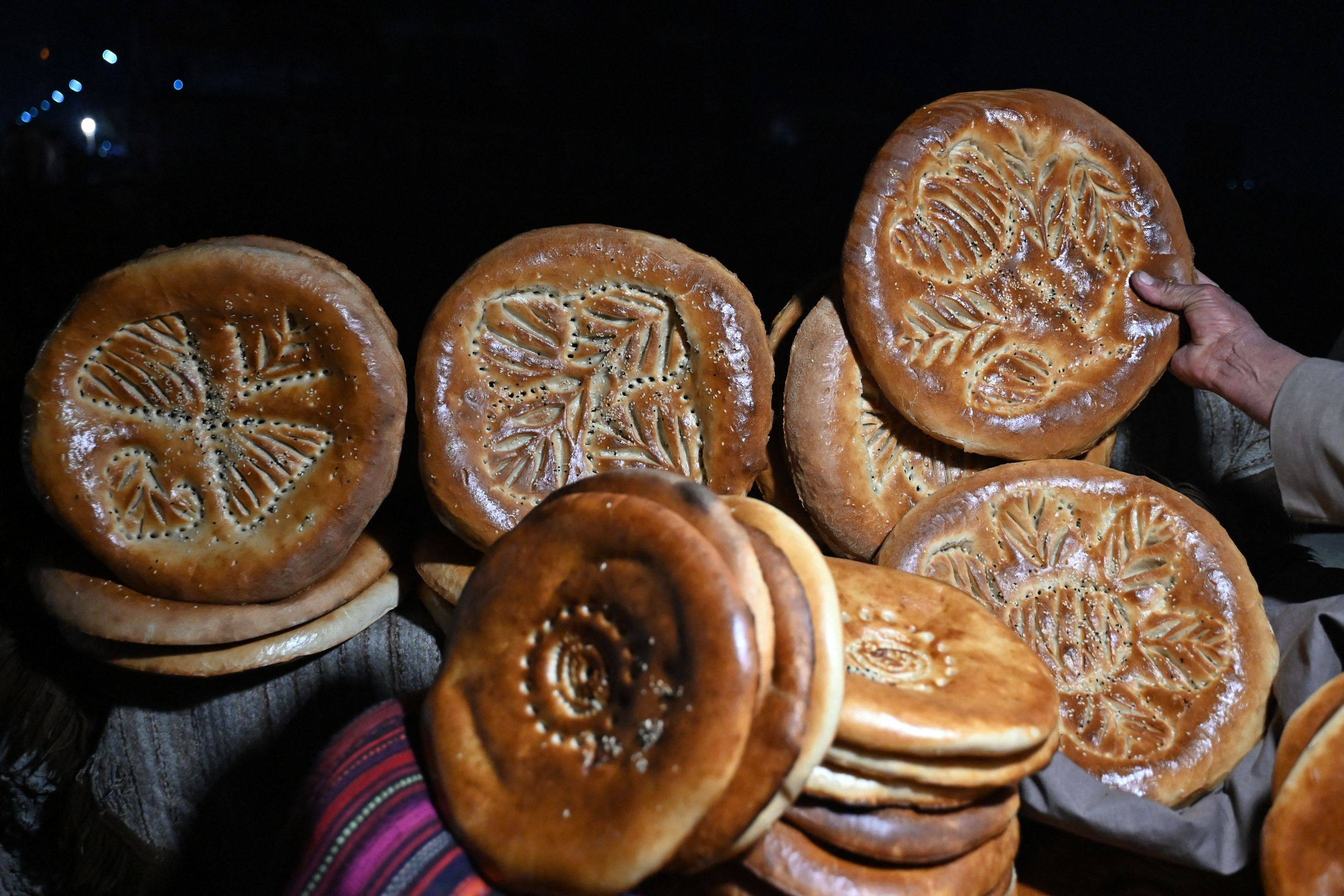 A bread stall at a roadside market in Kabul, Afghanistan. Photo: AFP