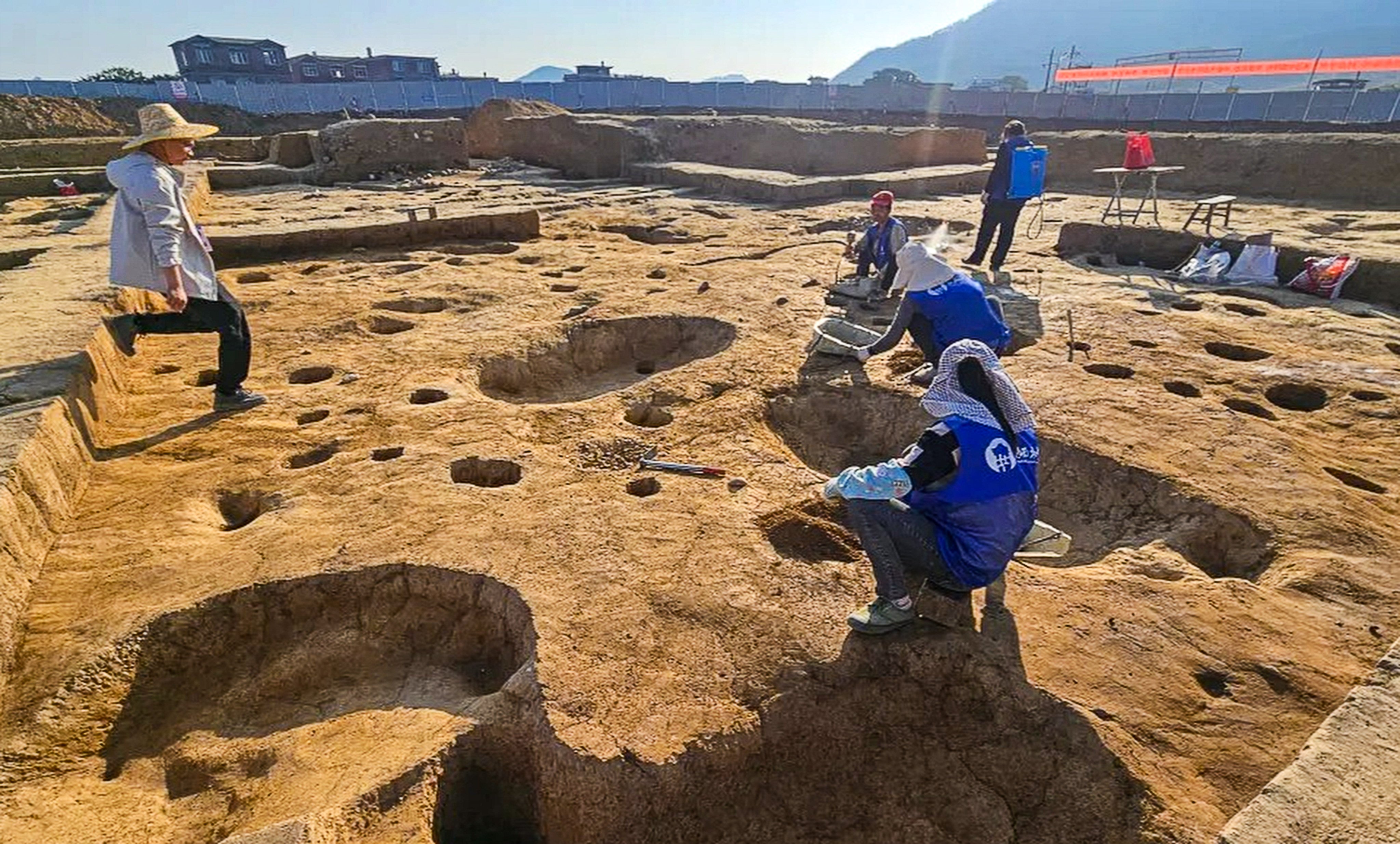 An expert panel of archaeologists has confirmed that an ancient city uncovered in southern China two years ago dates to the early Shang dynasty in the first millennium BC. Photo: Weibo / 桂林市文化广电和旅游局