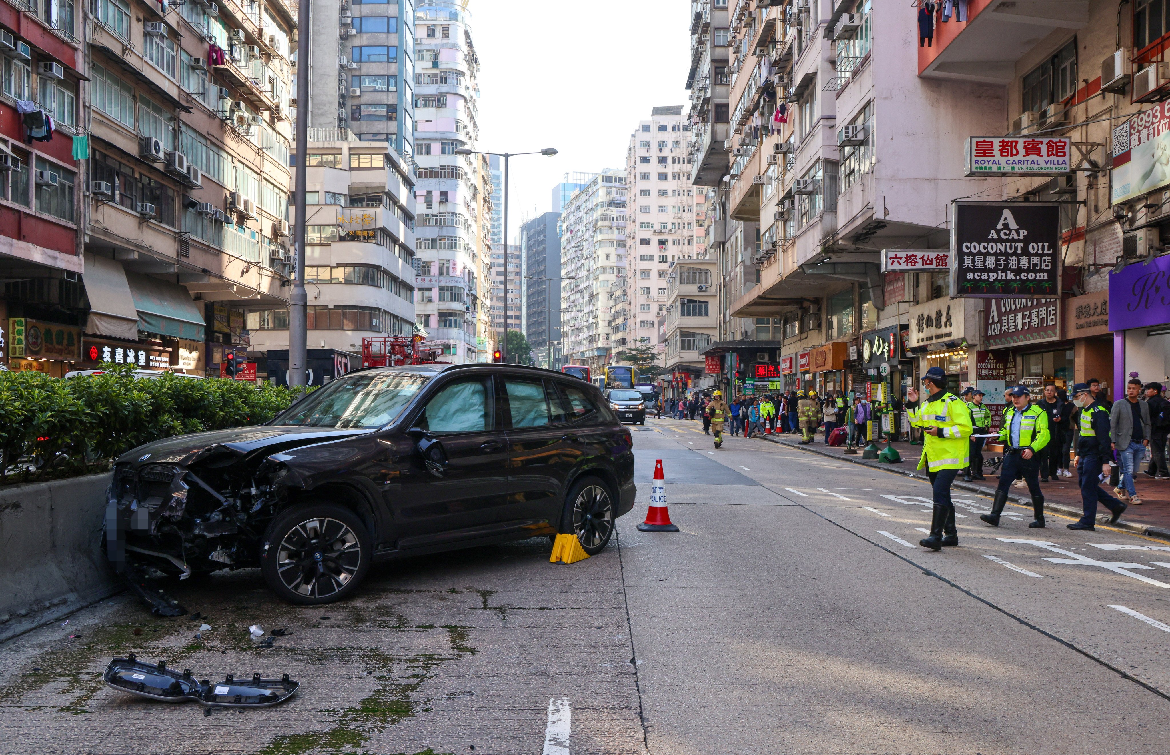 A man died and two others were injured after a car mounted a pavement in Jordan. Photo: Jelly Tse