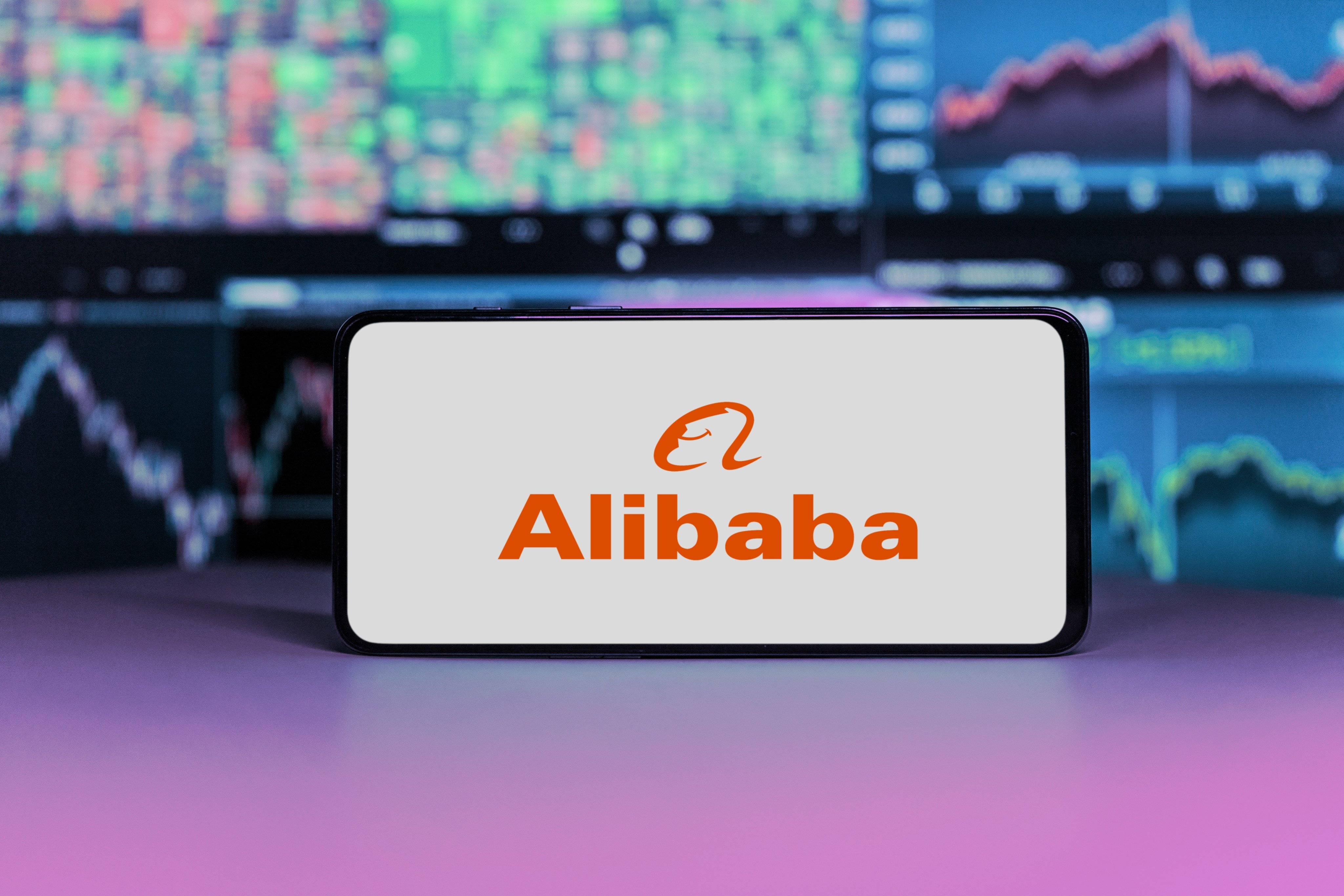 Alibaba Group Holding has received kudos from analysts for divesting both hypermarket operator Sun Art and department store chain Intime Retail in a span of a few weeks.  Photo: Shutterstock