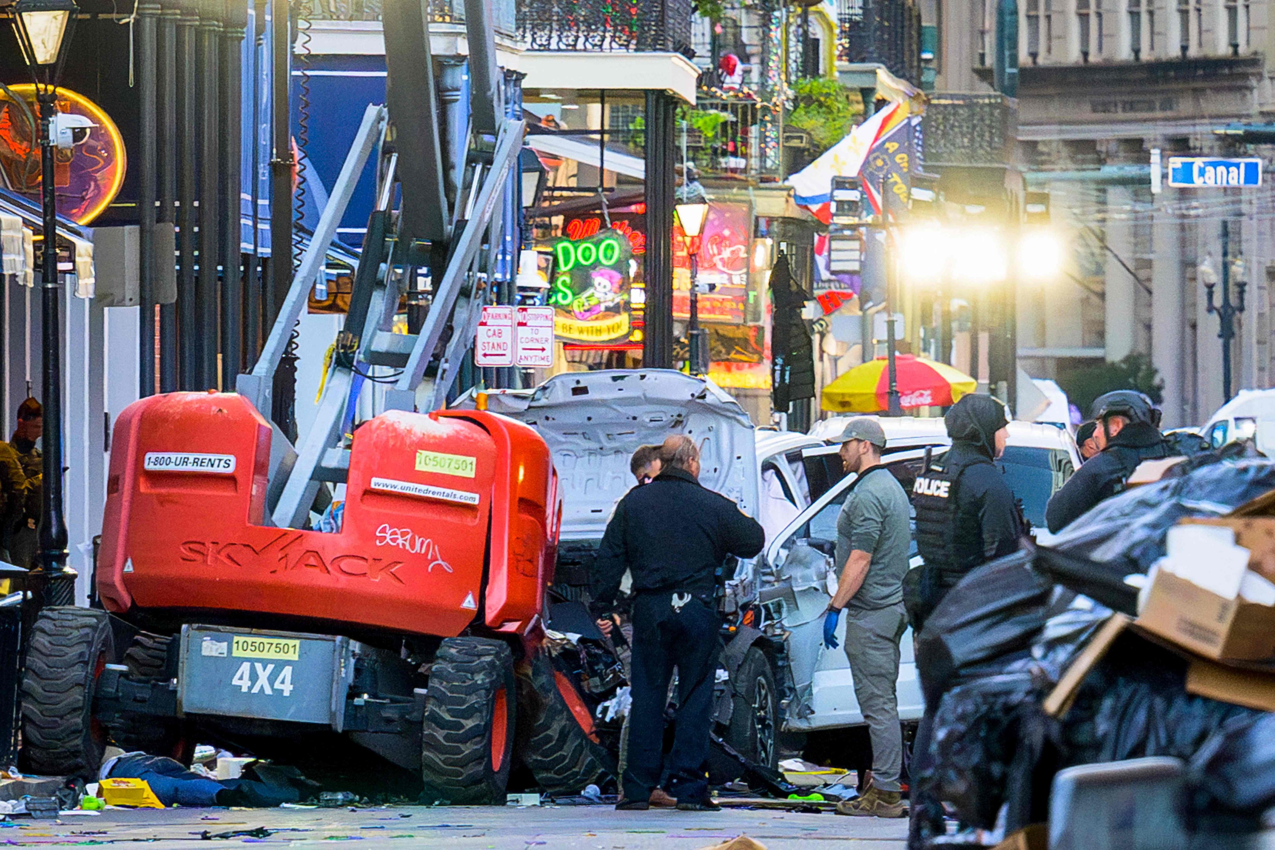 Police investigators surround a white truck after an attack in the French Quarter of New Orleans, Louisiana, on Wednesday. Photo: AFP