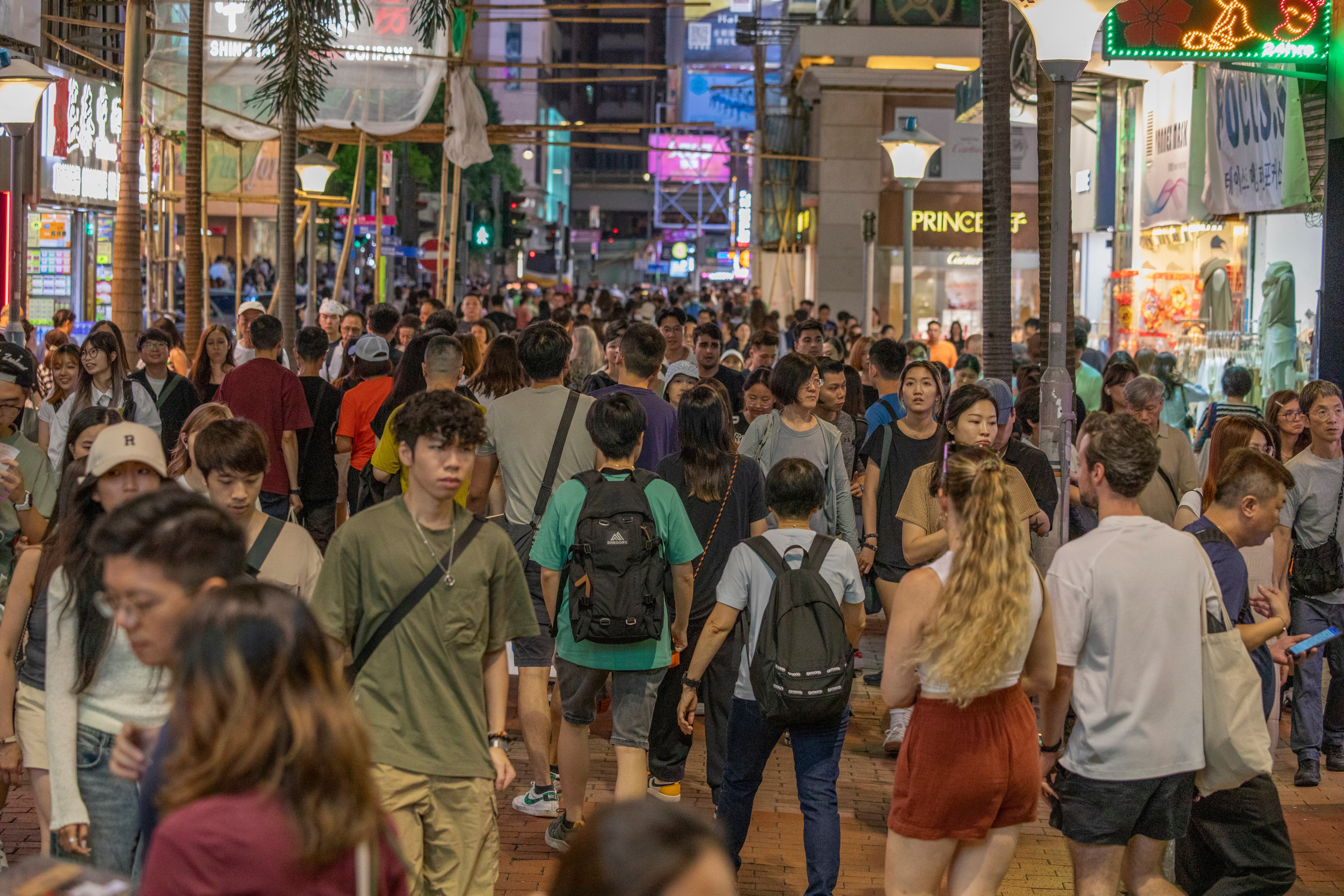 Hongkongers never fail to respond when charities need help. Photo: Antony Dickson