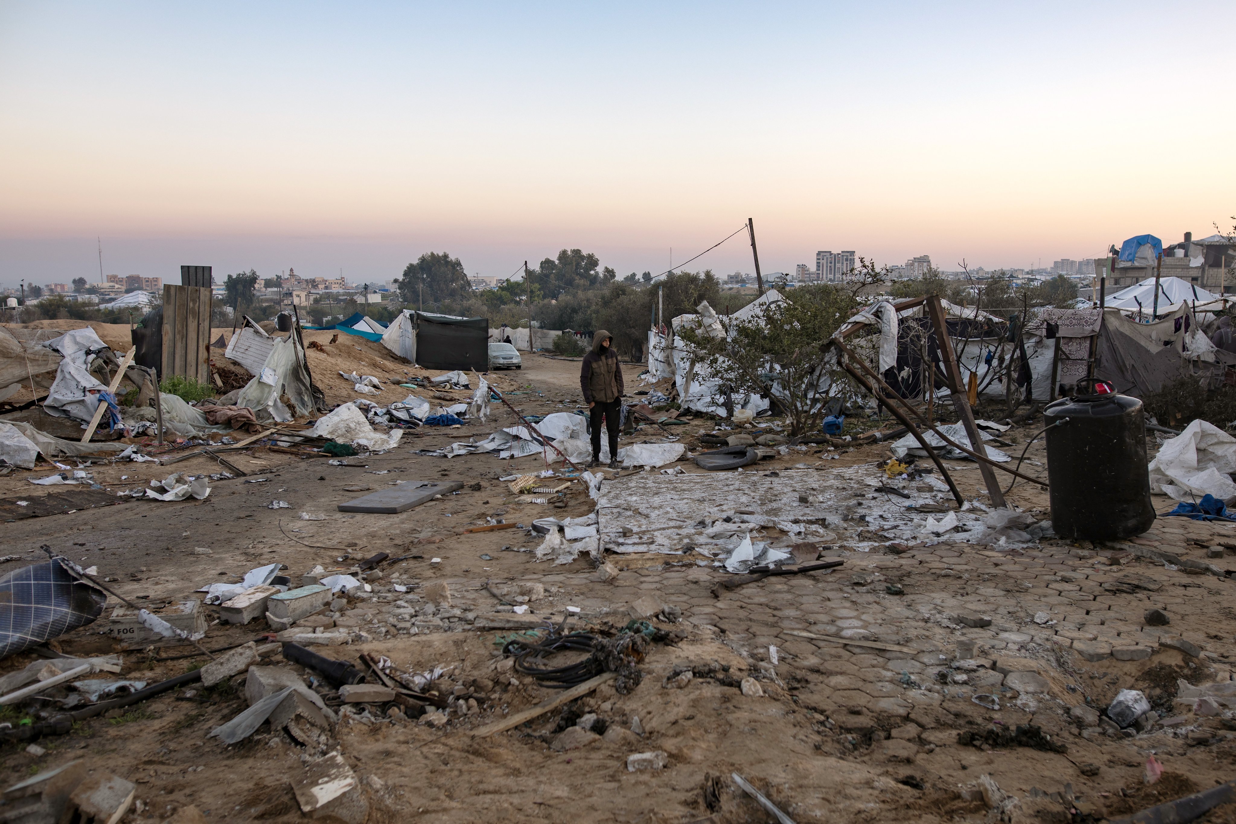 Damage after an Israeli air strike targeted an internally displaced persons camp in Al-Mawasi area, west of Khan Younis, southern Gaza Strip. Photo: EPA-EFE