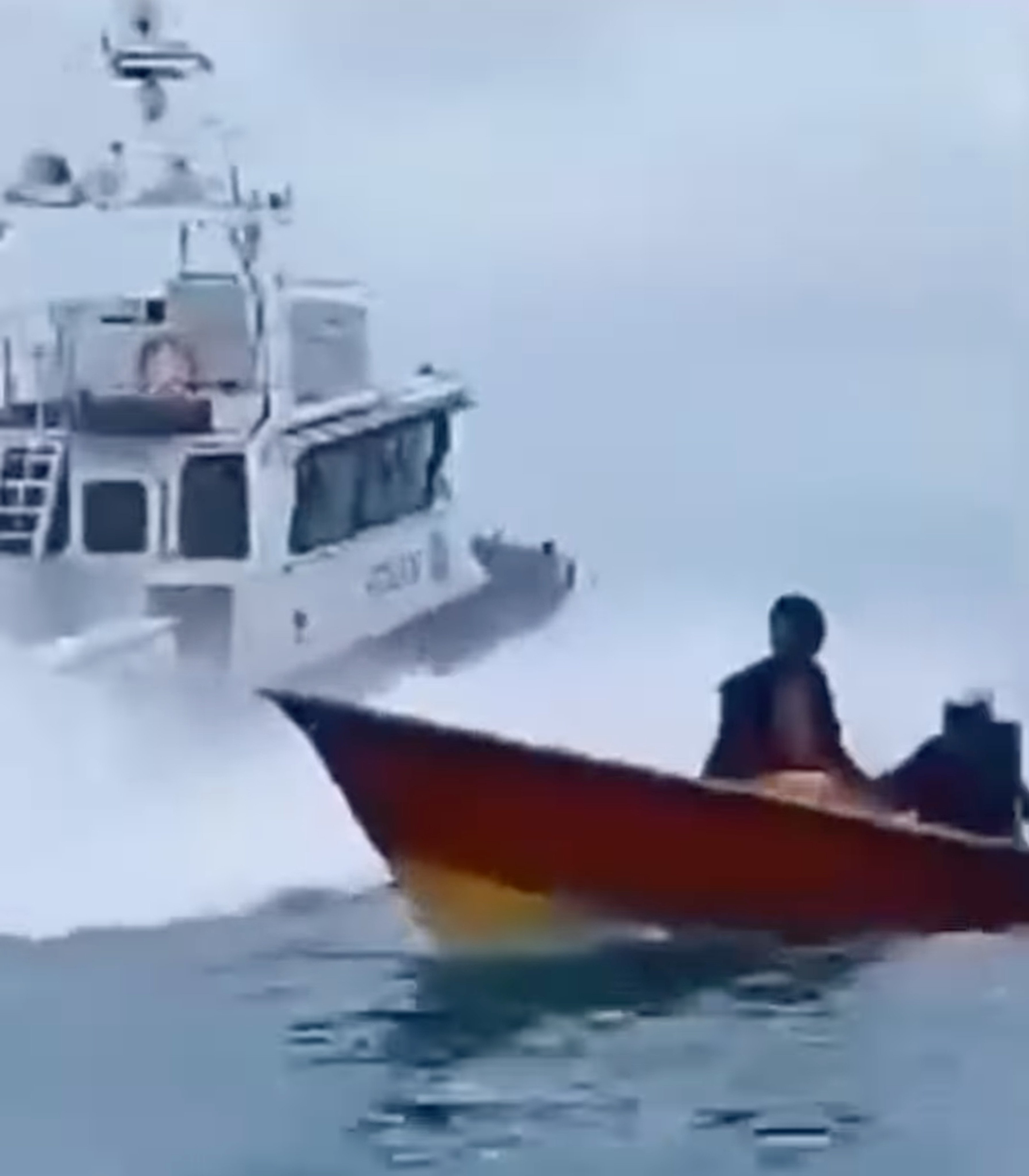 Singapore’s coastguard has defended its interception of Indonesian fishing vessels in response to repeated incursions into the city state’s territorial waters. Photo: Facebook/Plan_B